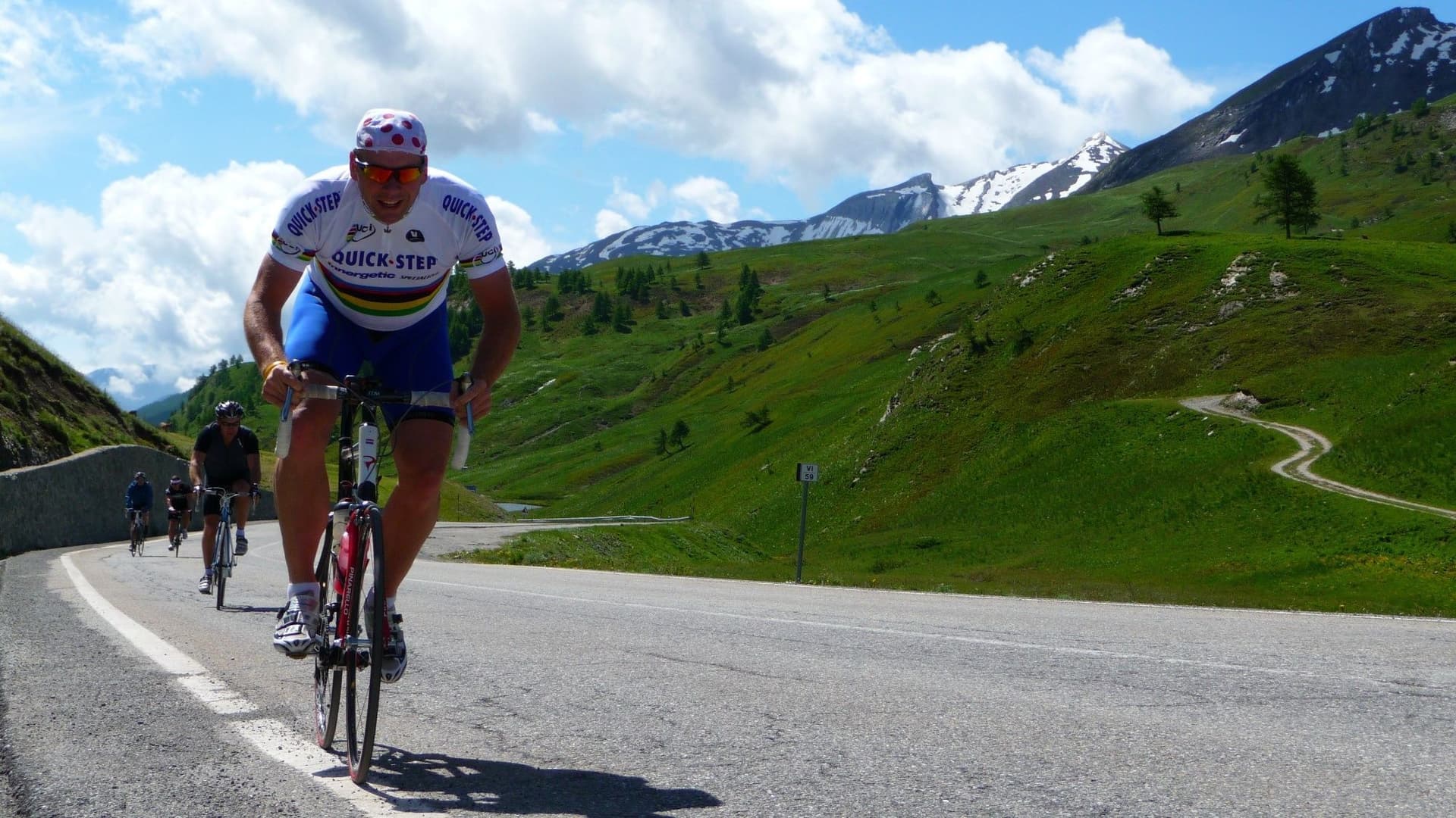 Iconic Upper French Alps Bike Tour