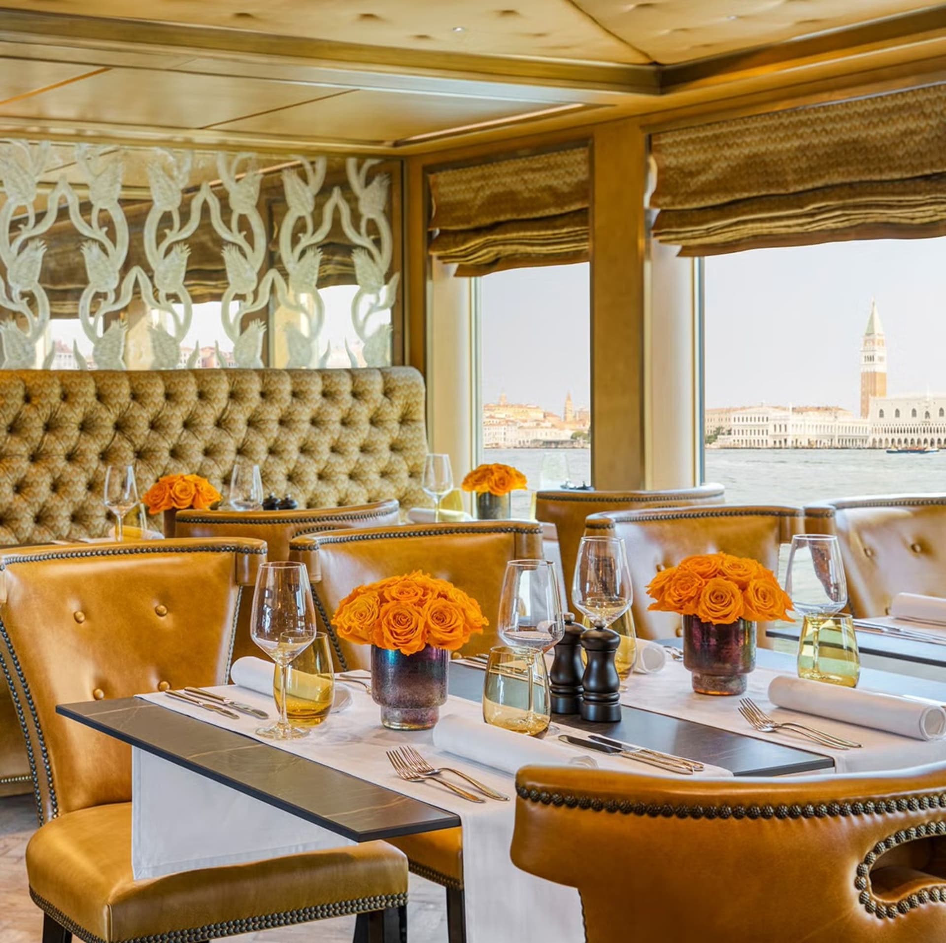 Lounge / Restaurant