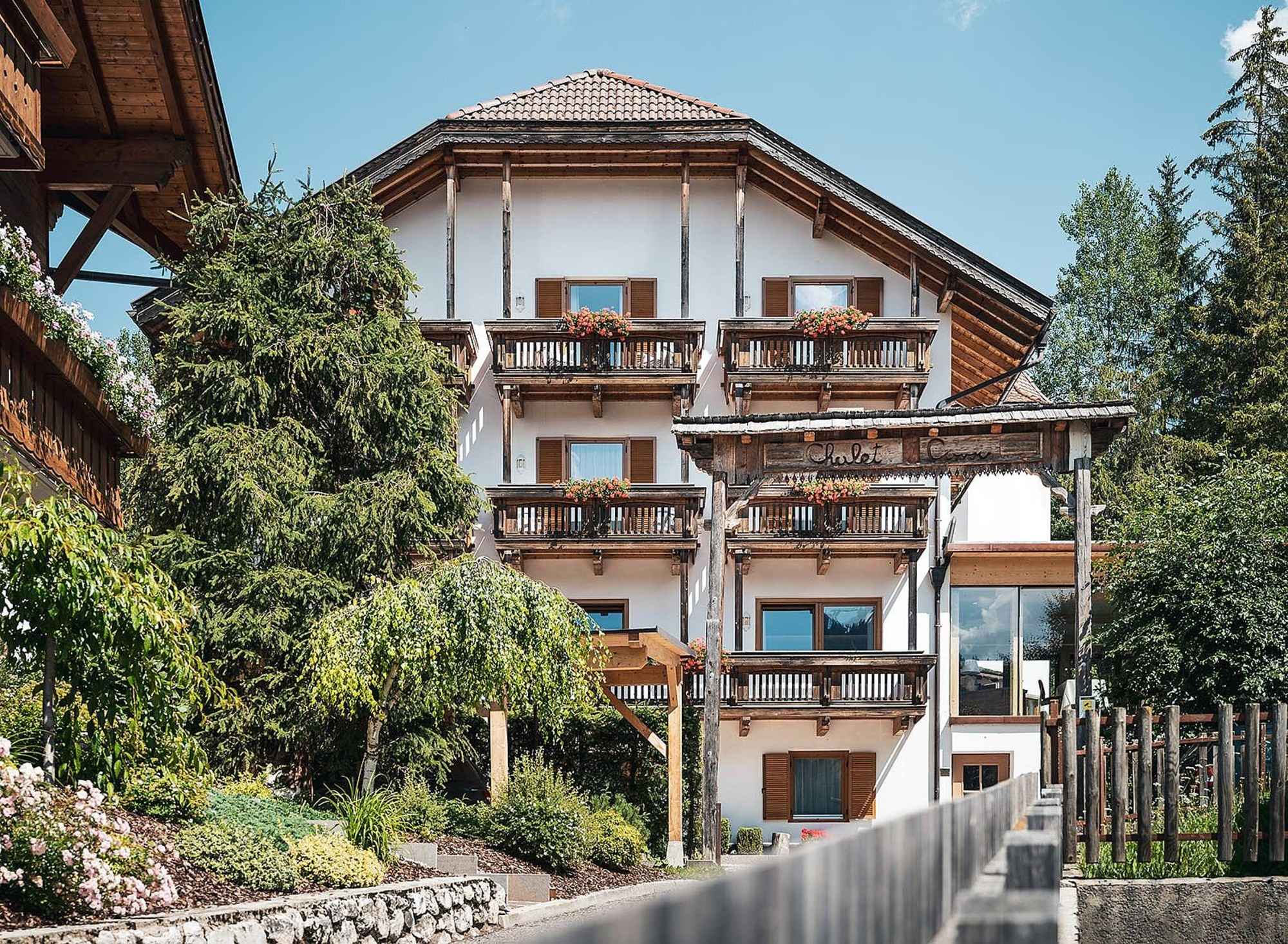Chalet Corso (4 Star)