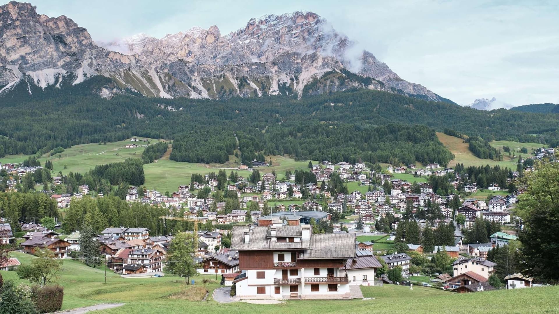 Iconic Finish in Cortina
