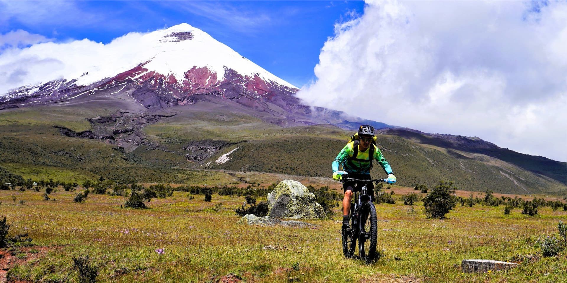 Ecuador Andes and Volcanoes E-Bike Tour