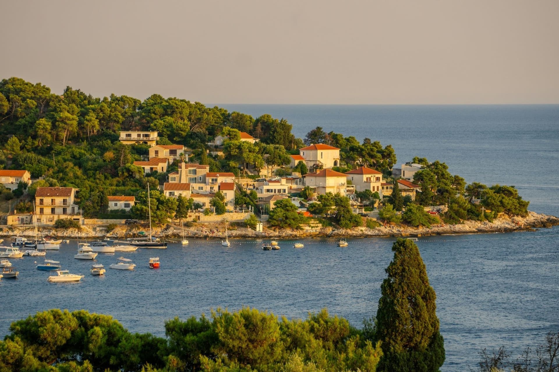 Croatia's Kvarner Bay Islands e-Bike and Boat Tour