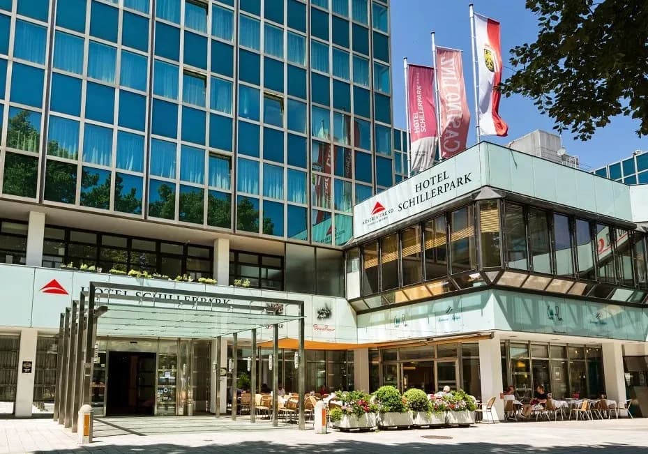 Austria Trend Hotel Schillerpark (4-star)
