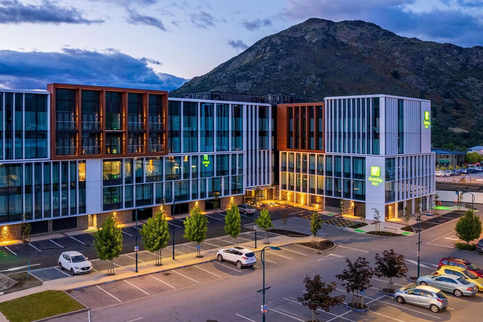 Holiday Inn - Frankton