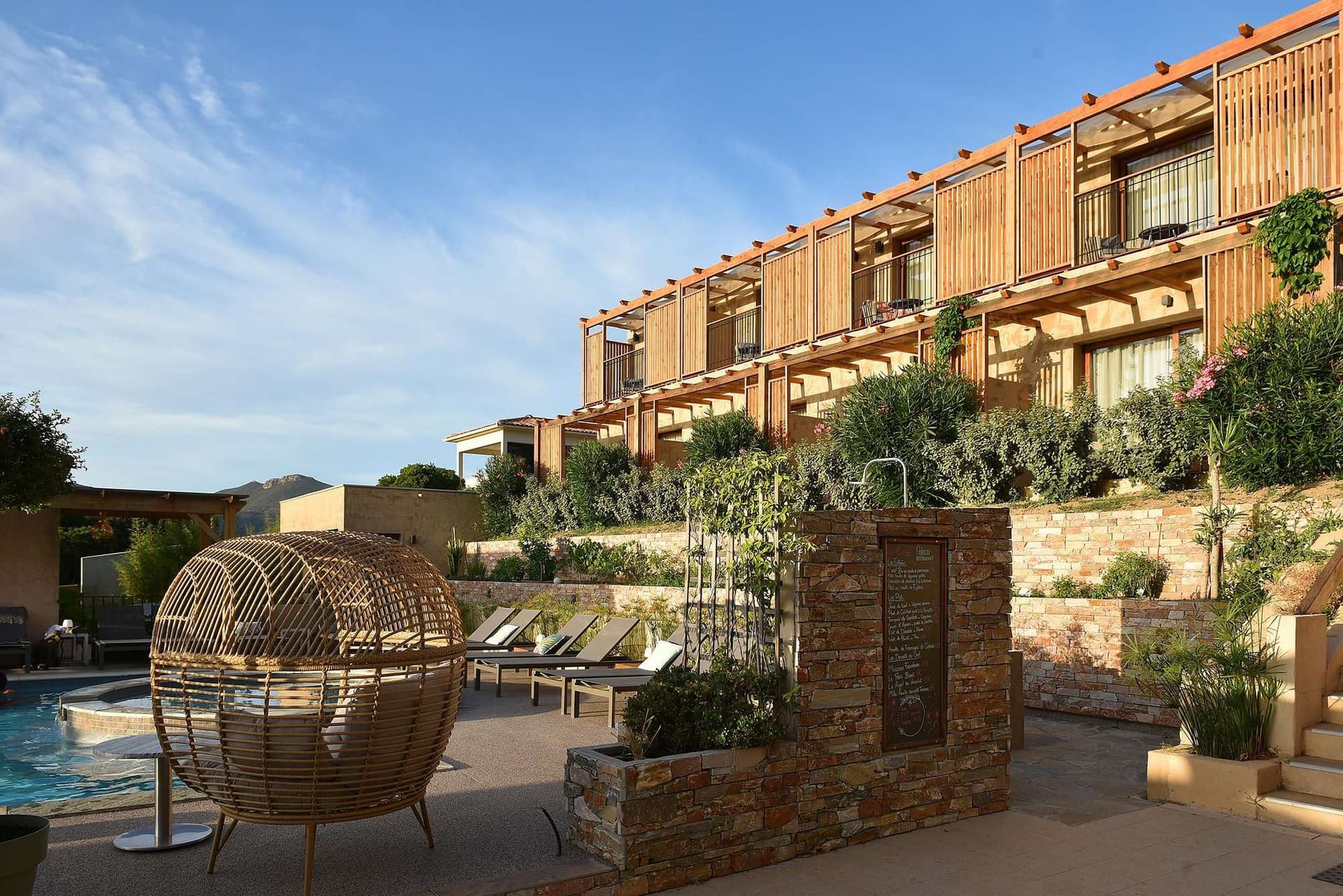 Hotel Palazzu  (4-Star)