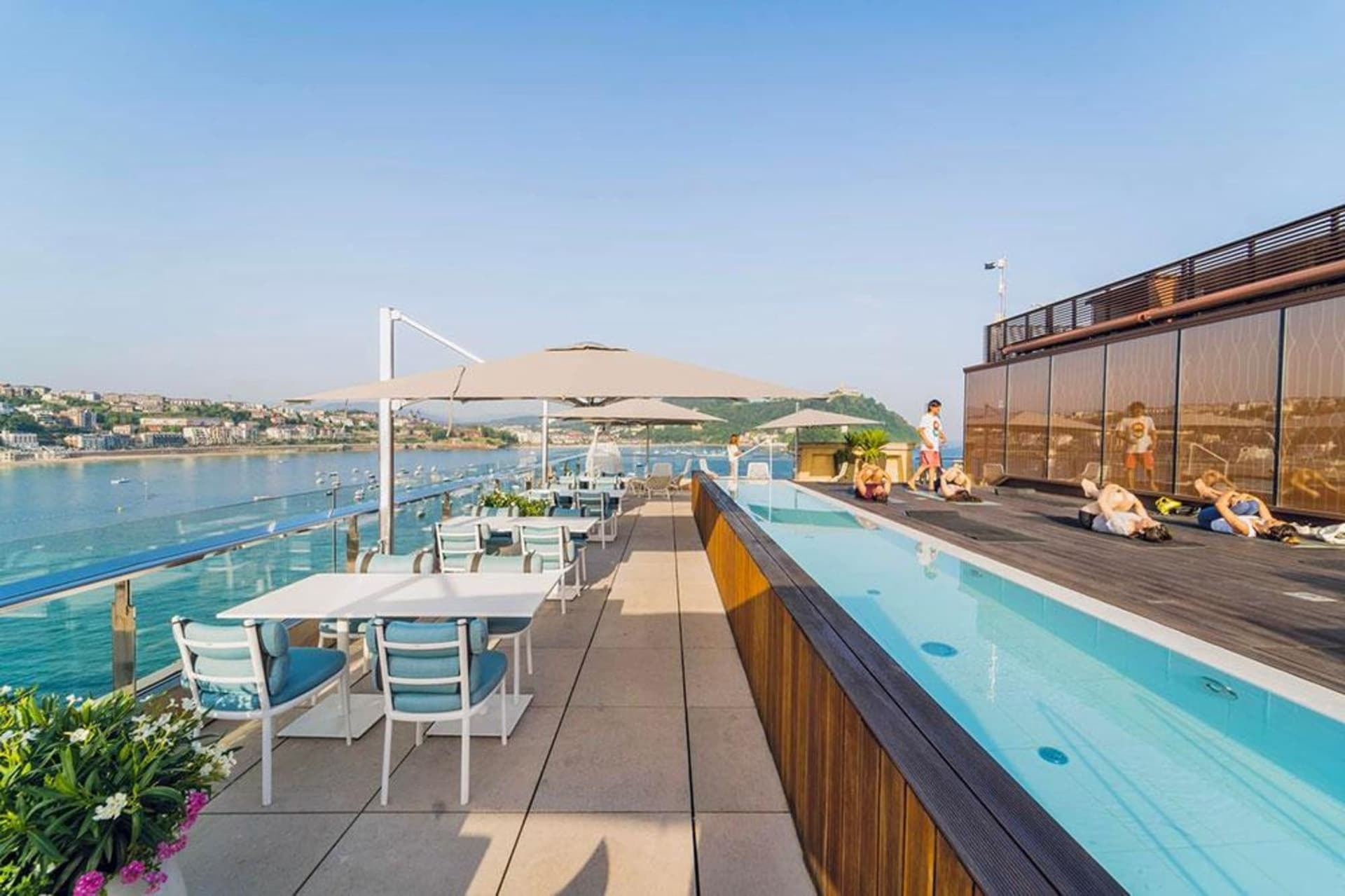 Lasala Plaza Hotel