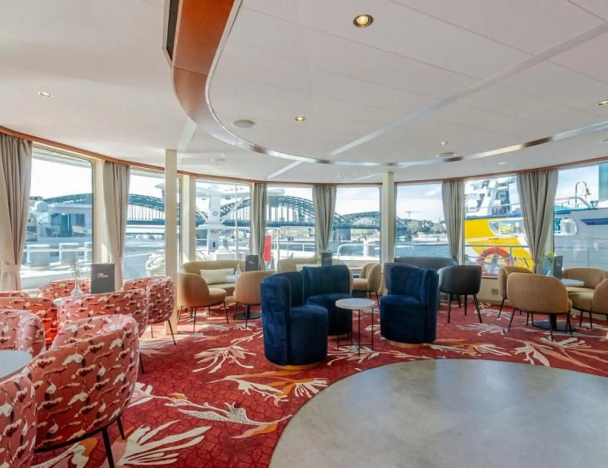 Panorama Lounge