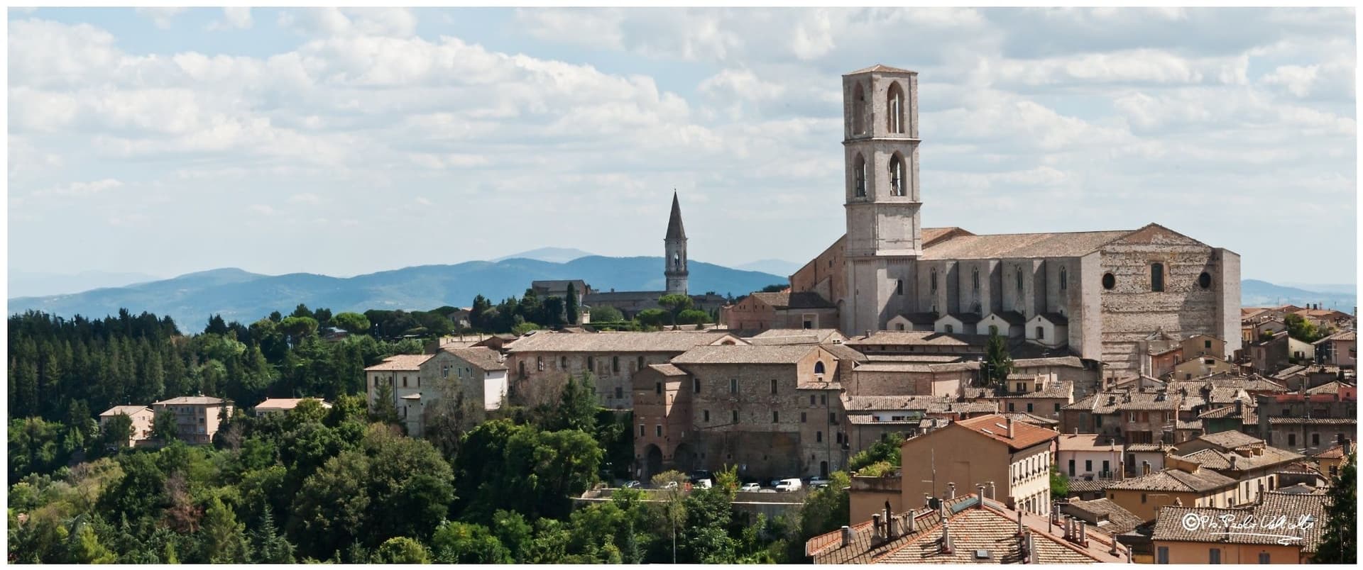 Timeless Hilltop Towns