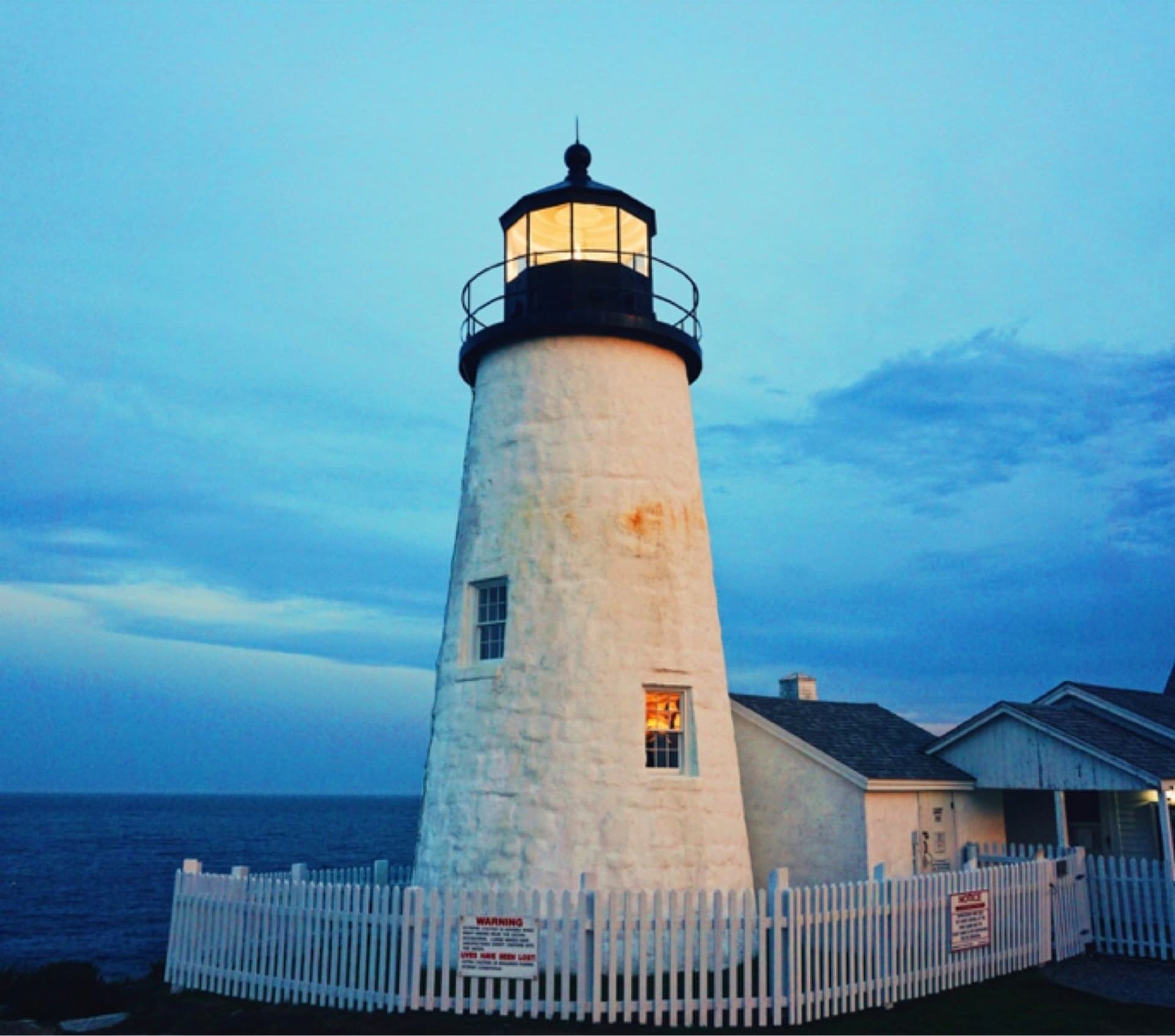 Iconic Maine Lighthouses and Coastal Scenery
