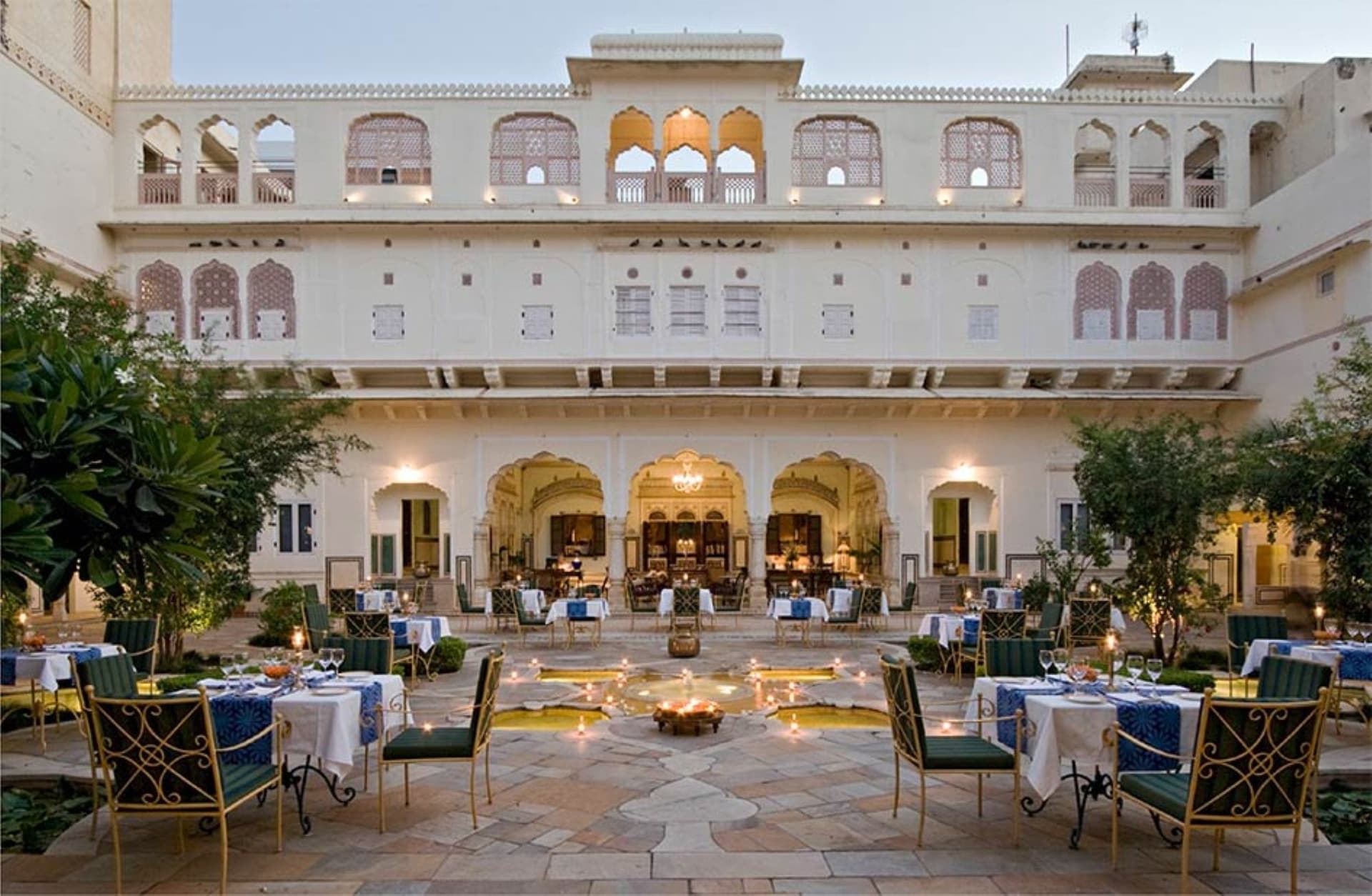 Samode Haveli (4-star)