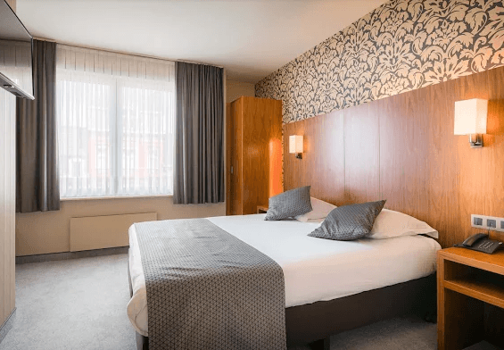  Hotel Chamade