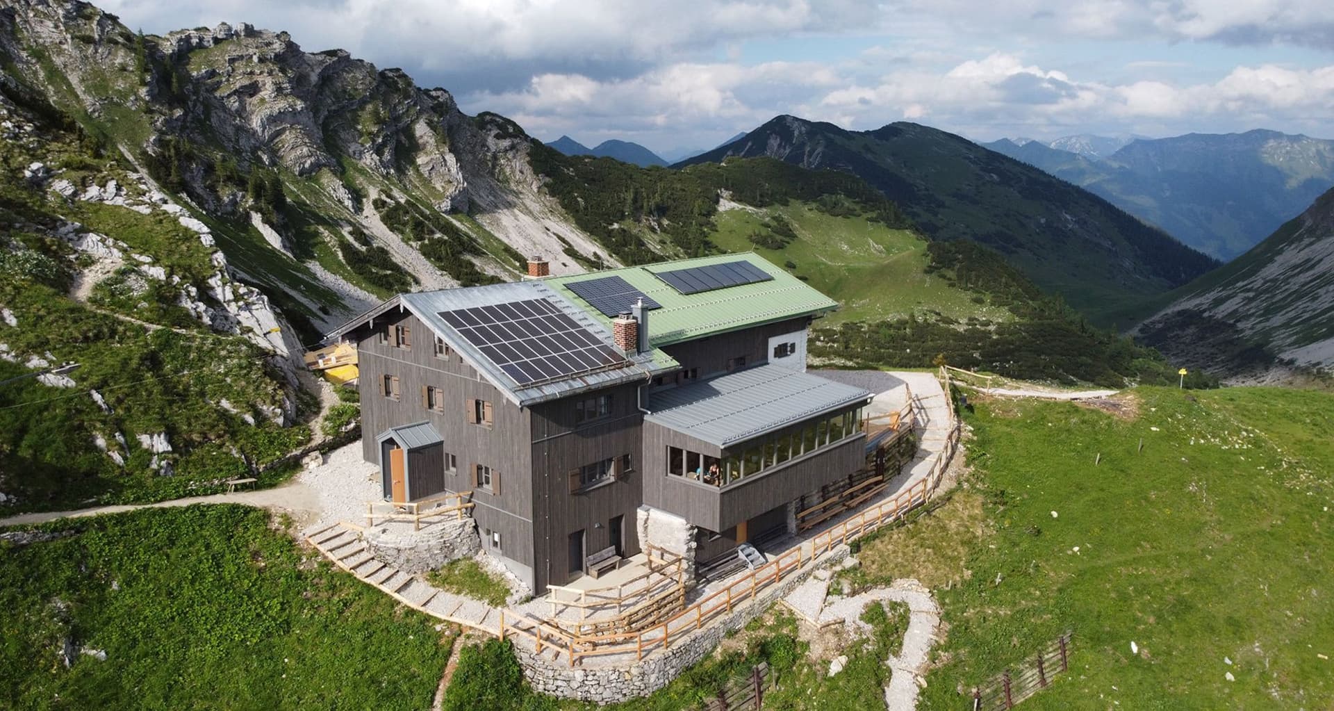 Mountain Hut Experience at Tölzer Hütte