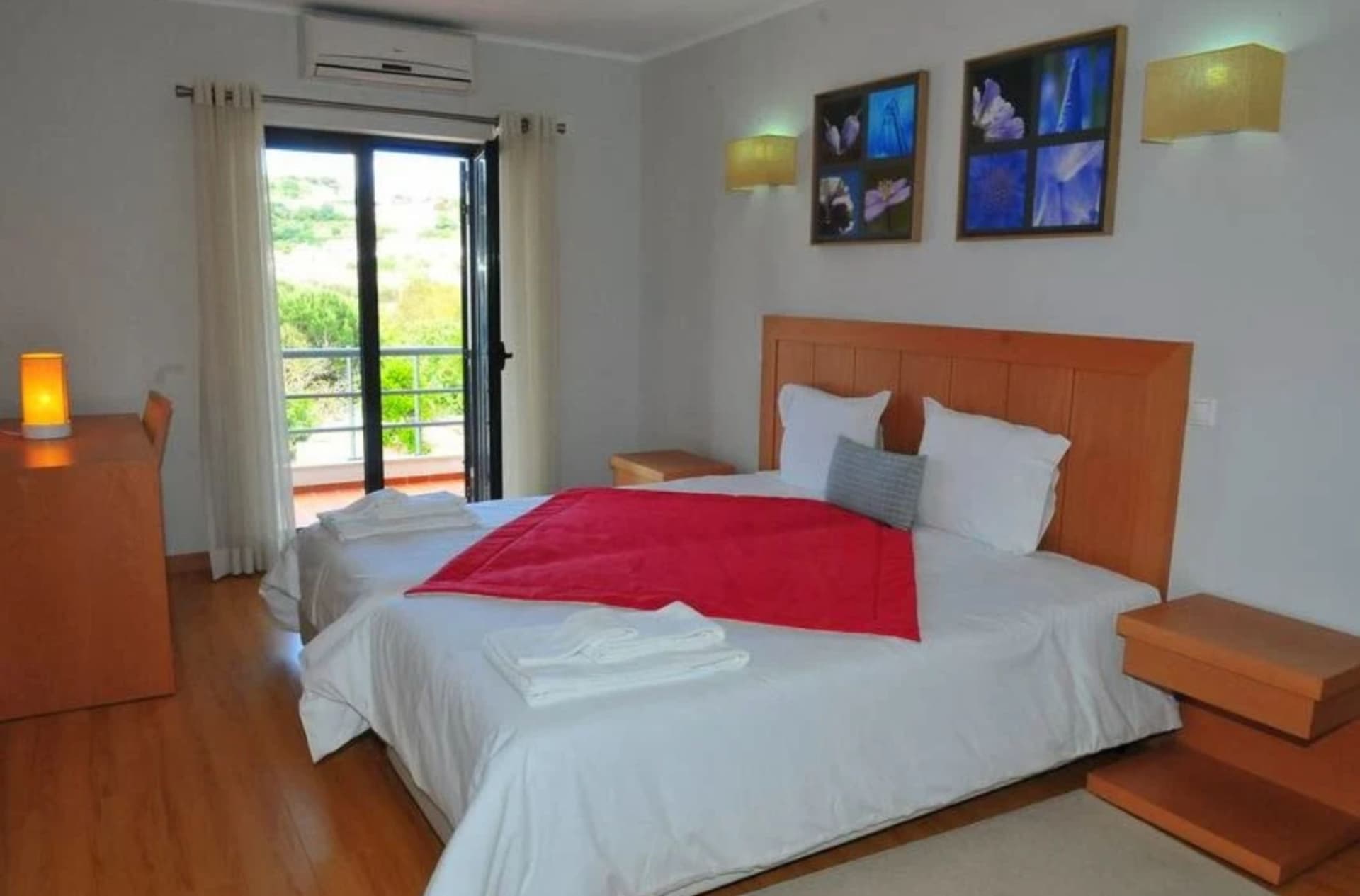 Vicentina Hotel (4 Star)