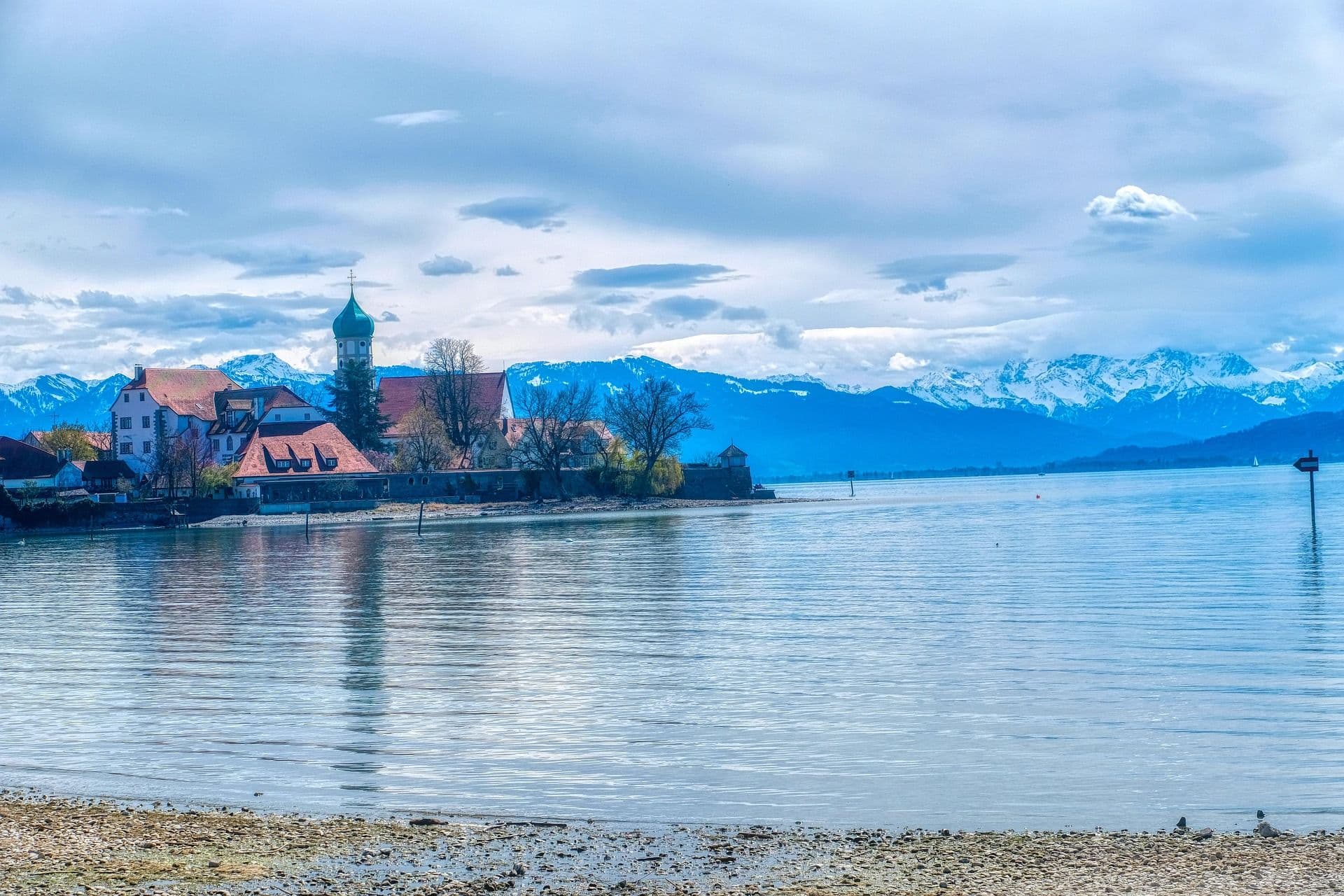 Lake Constance to Lake Maggiore Alps Crossing Bike Tour