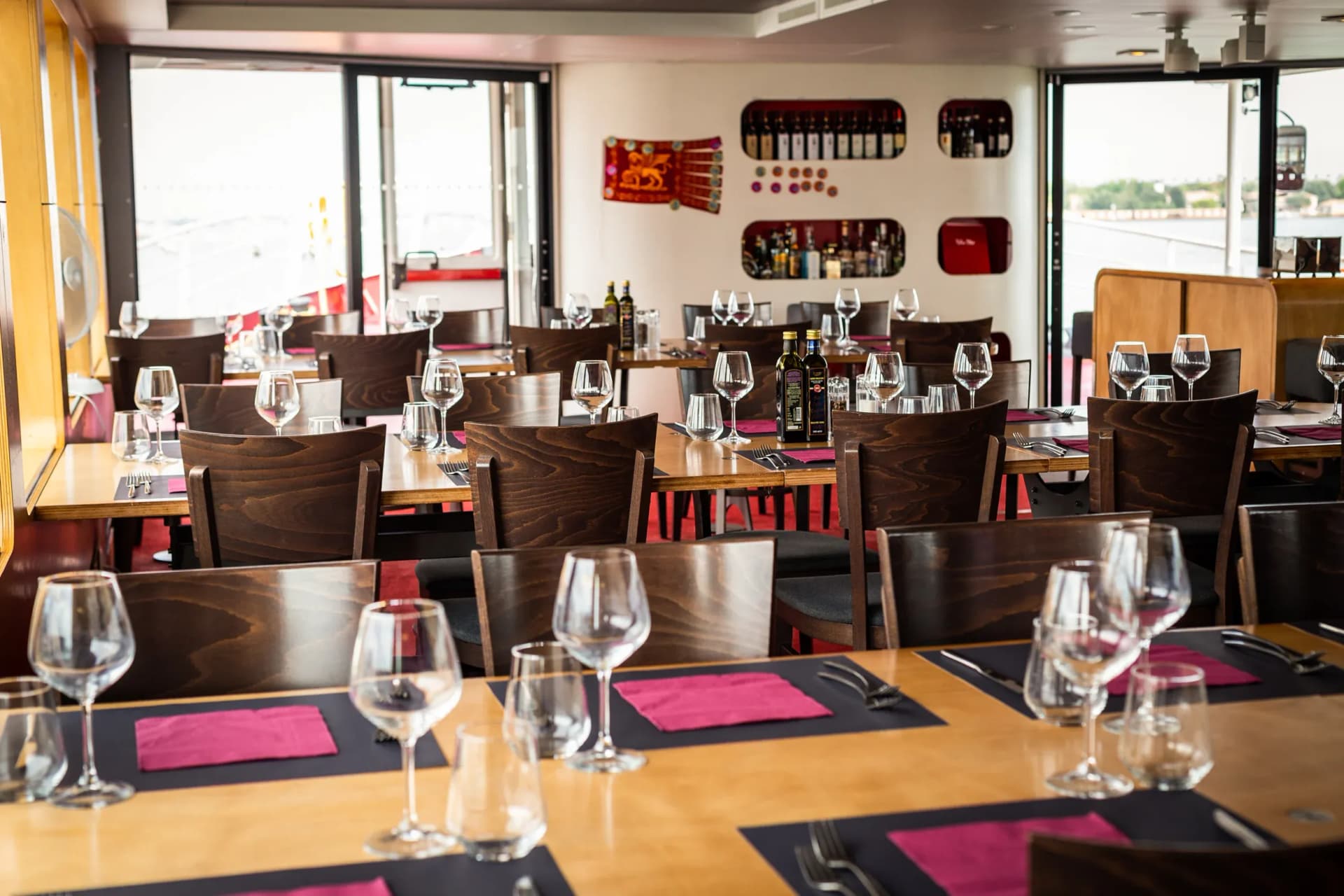 Enjoy regional cuisine in a panoramic dining space