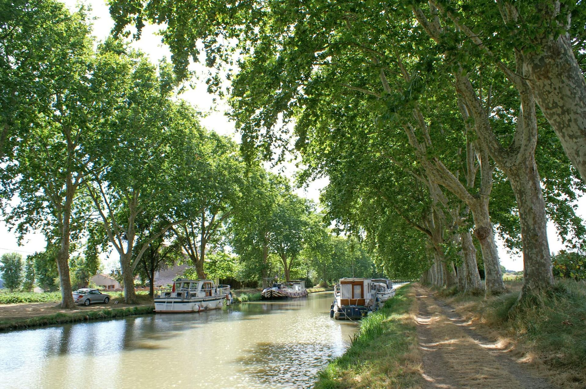 Ride Along the Beautiful Canal du Midi