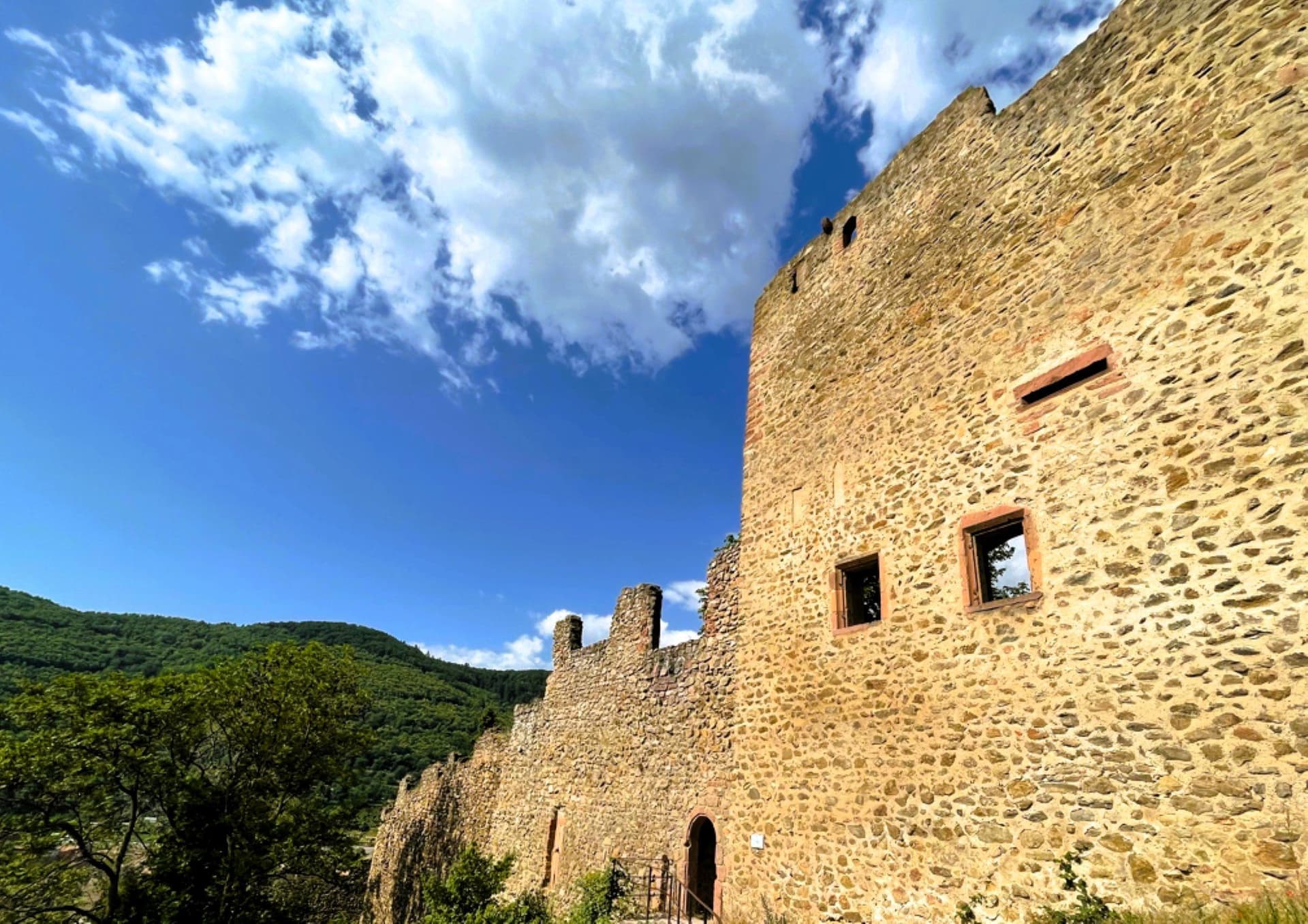 Historic Castles and Medieval Villages