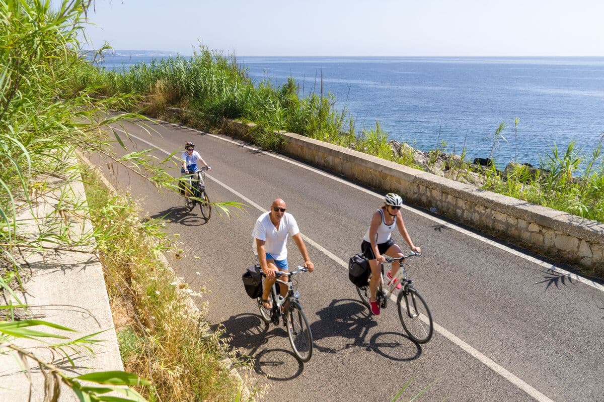 Classic Salento Loop Bike Tour