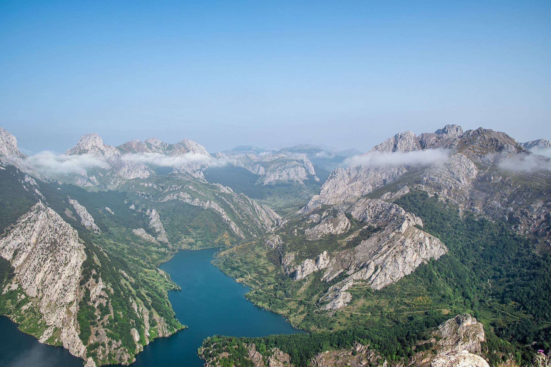 Sierra de Gredos Mountain Wilderness