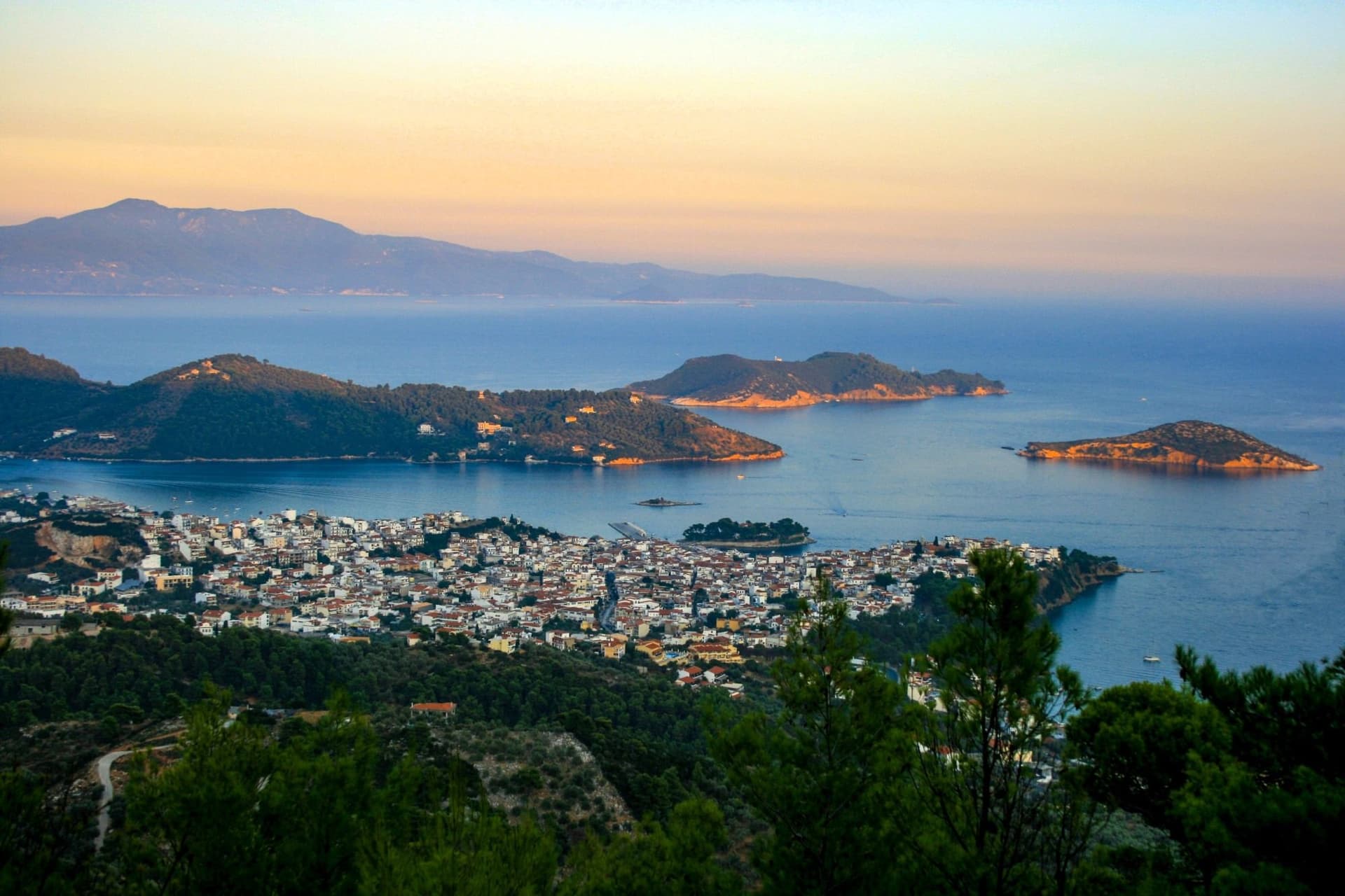 Island Hopping Mamma Mia, Sporades, and Pelion Islands Bike and Boat Tour