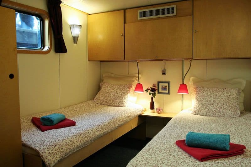 Fleur Cabin