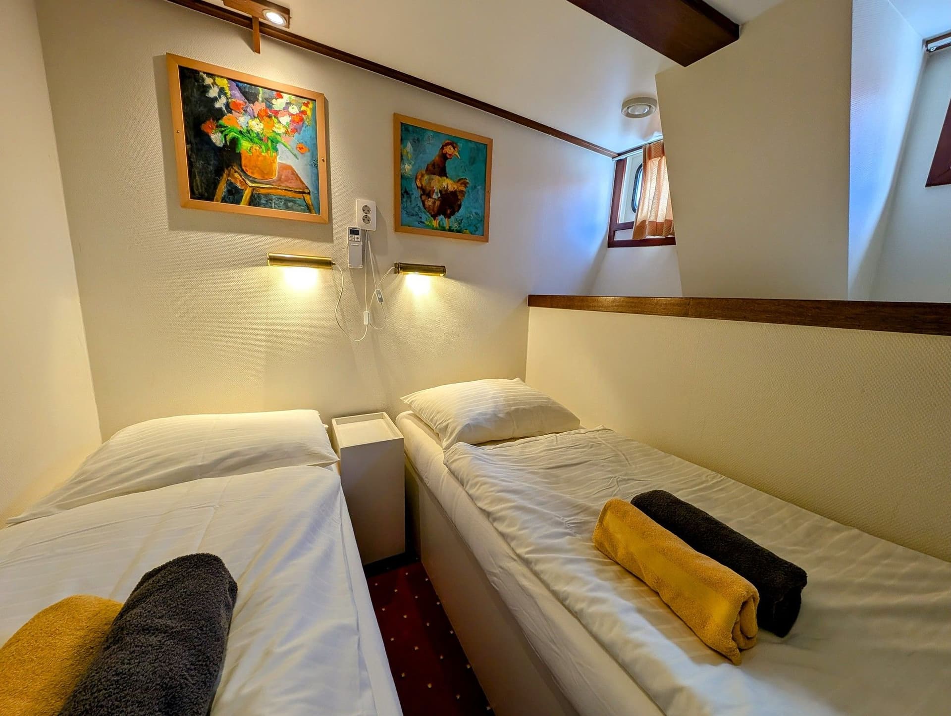 Compact and Functional Cabins