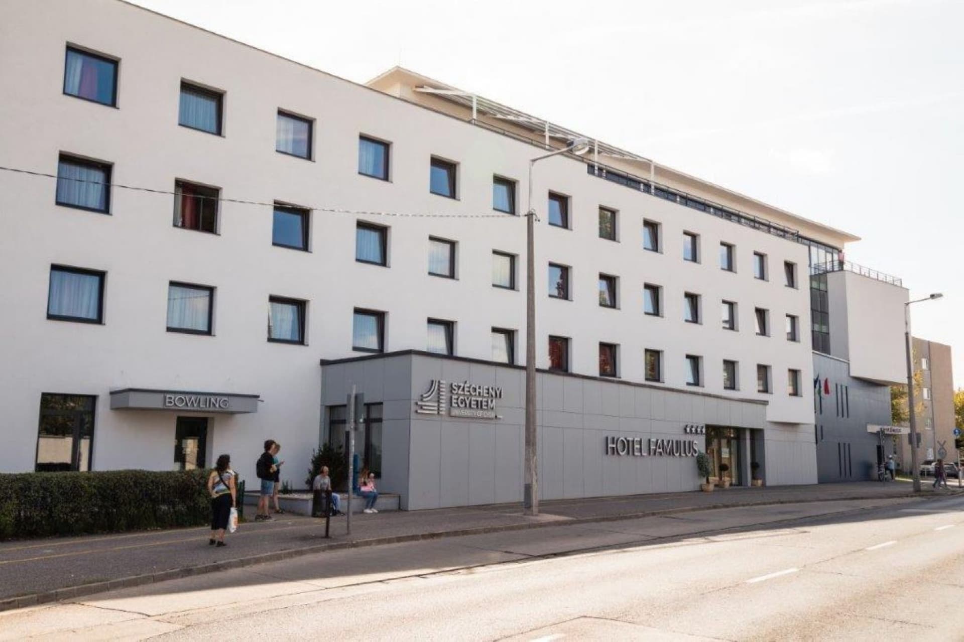 Hotel Famulus (4-star) 
