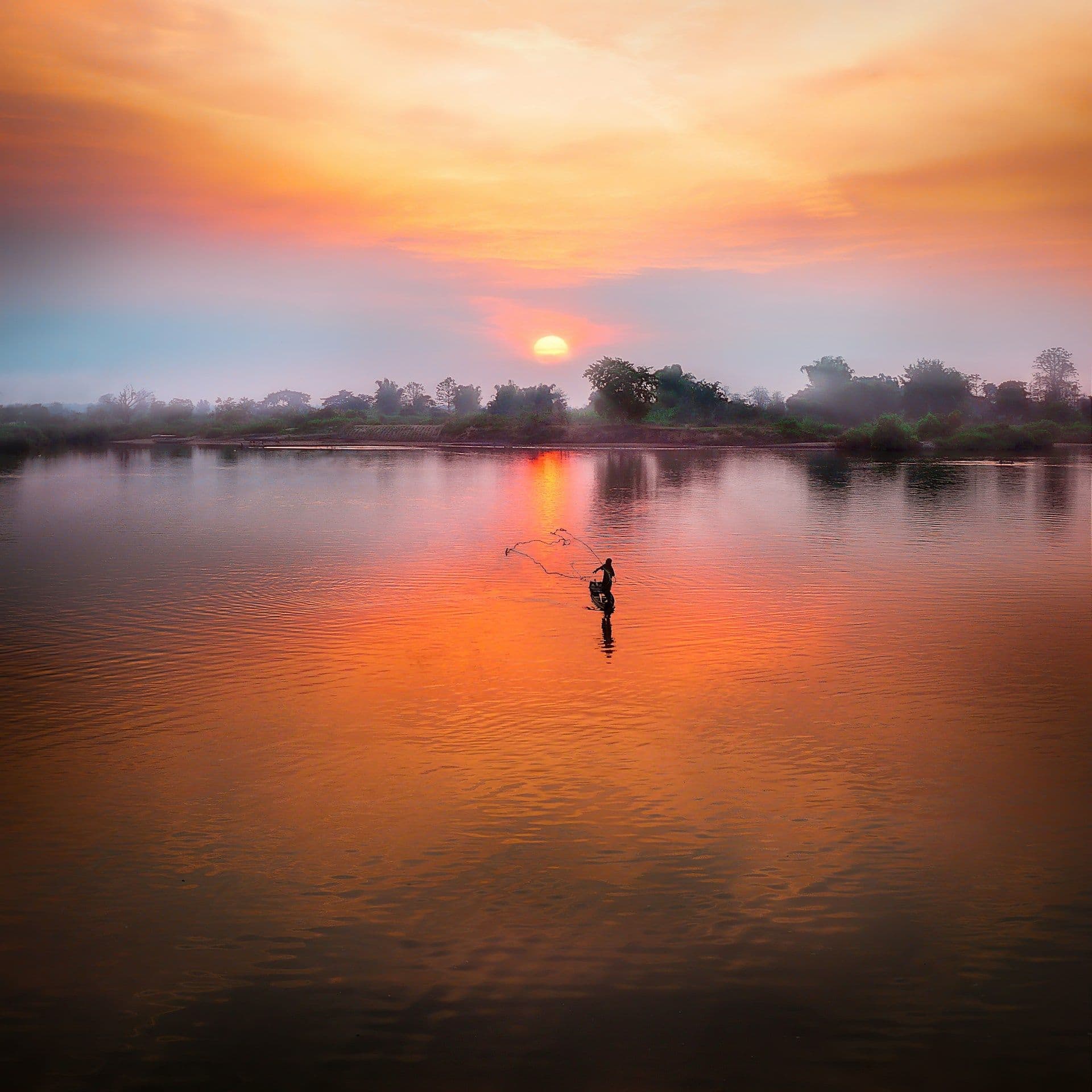 Live With the Mekong in Si Phan Don