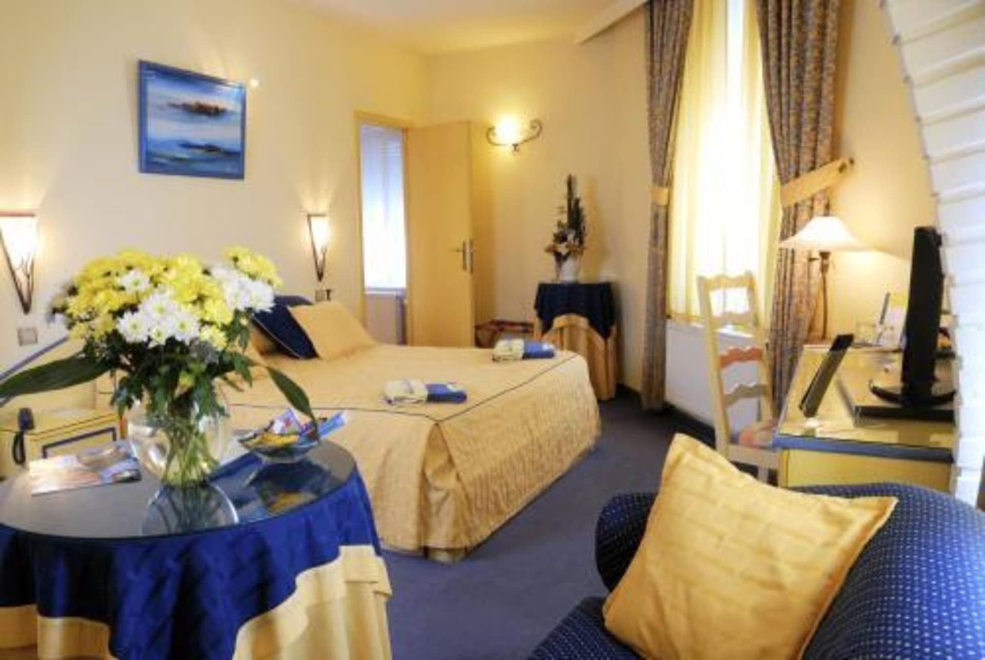 Hotel les Reflets Jaunes