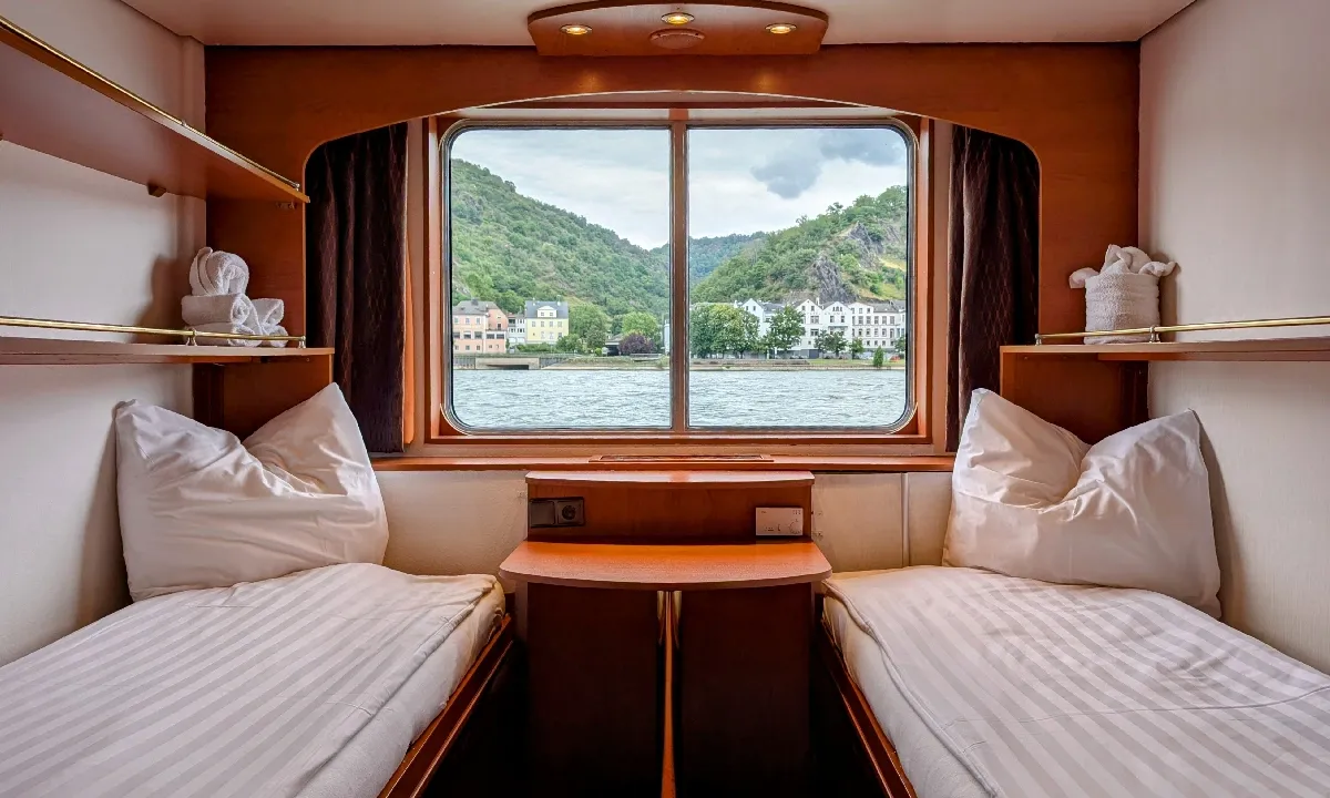 Comfortable Outside Cabins