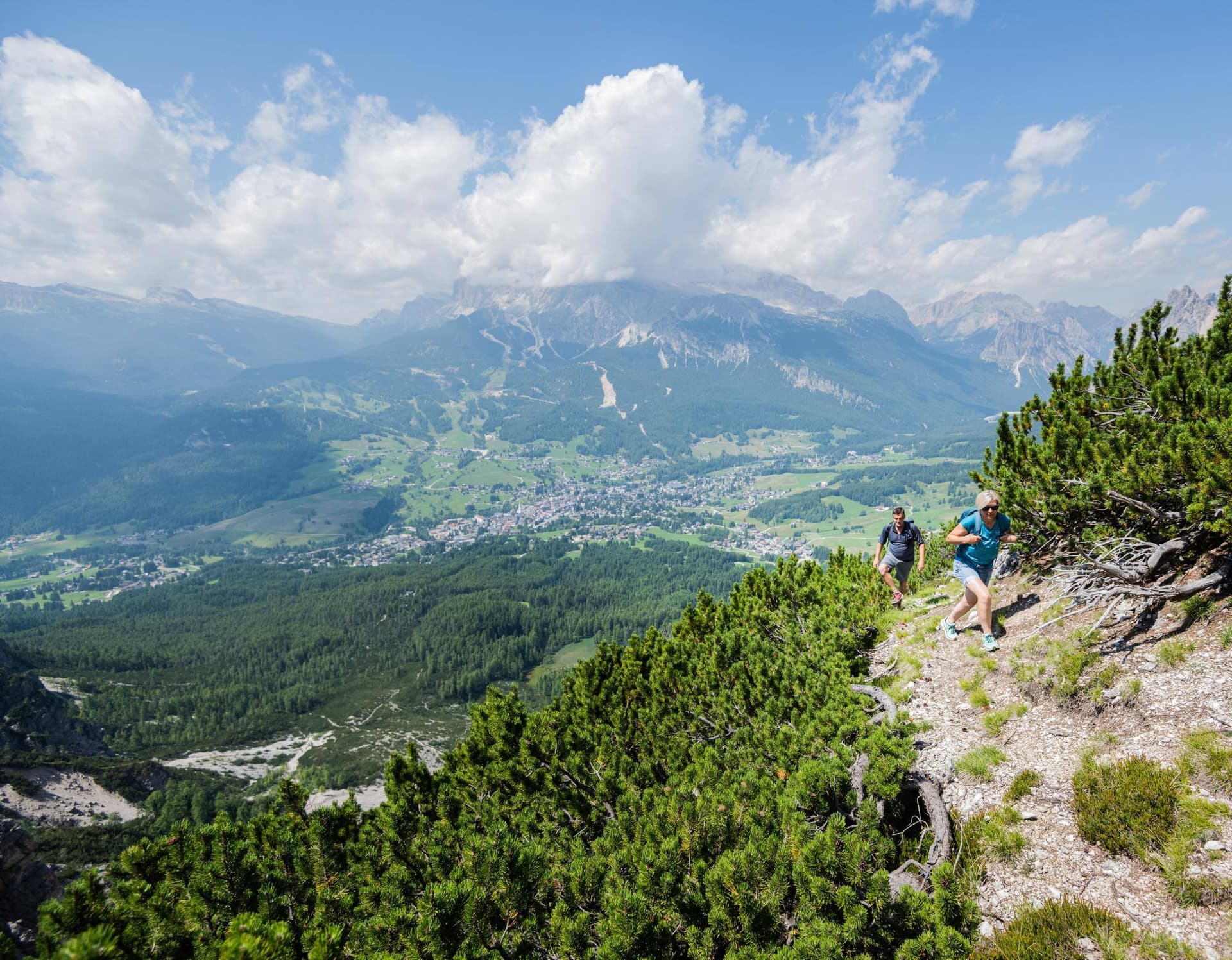 Cortina to Venice Dolomites Hiking and Walking Tour