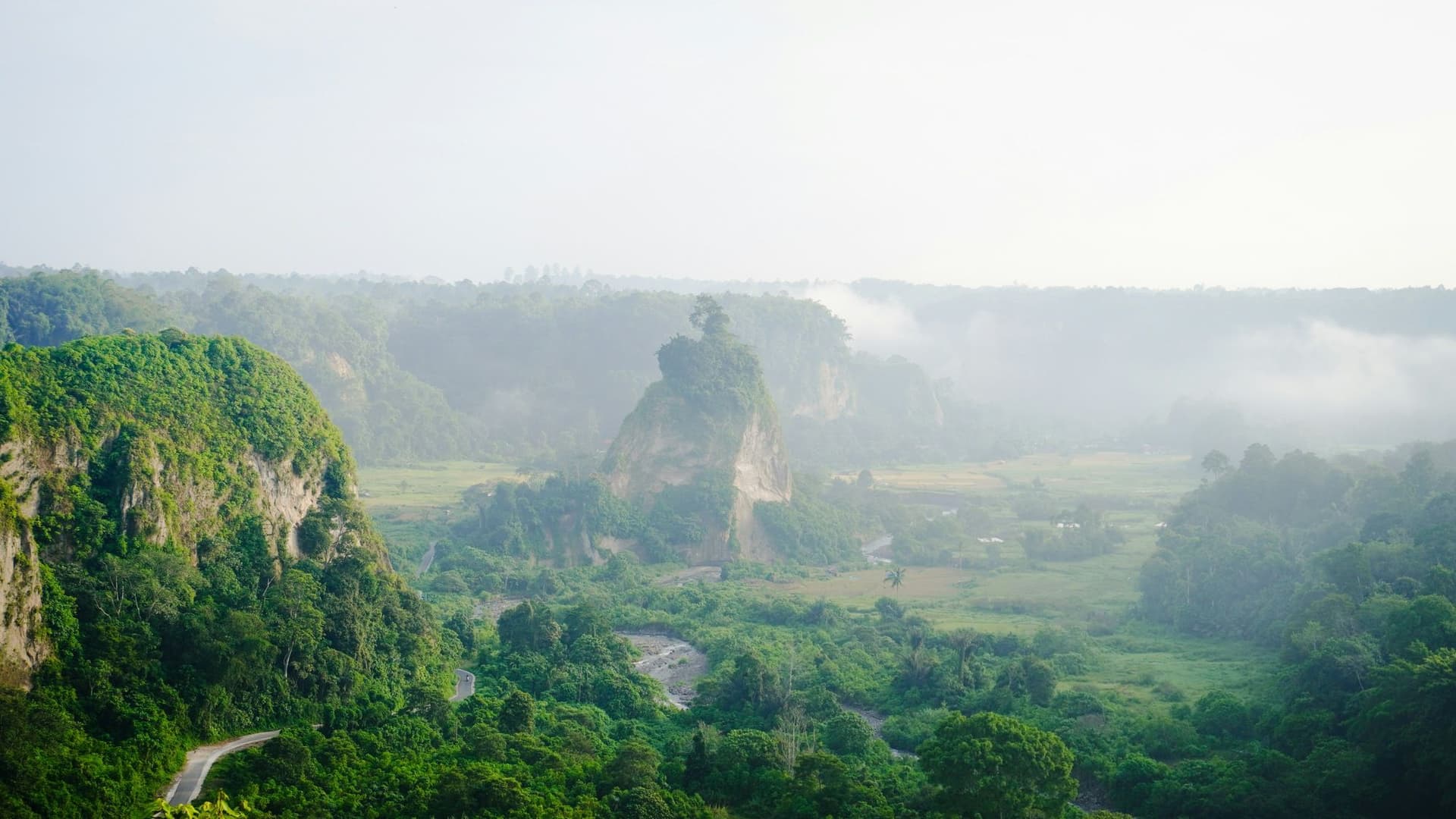 Sumatra Highlands and Culinary Heritage