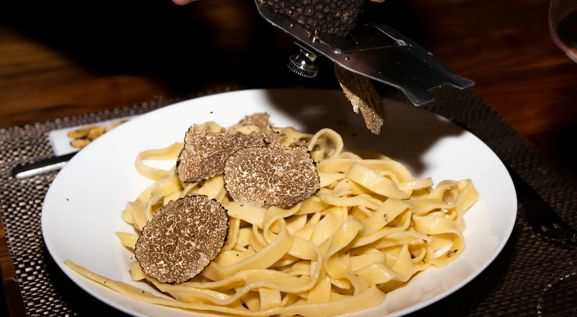 Truffle Tasting in the Heart of the Périgord Noir