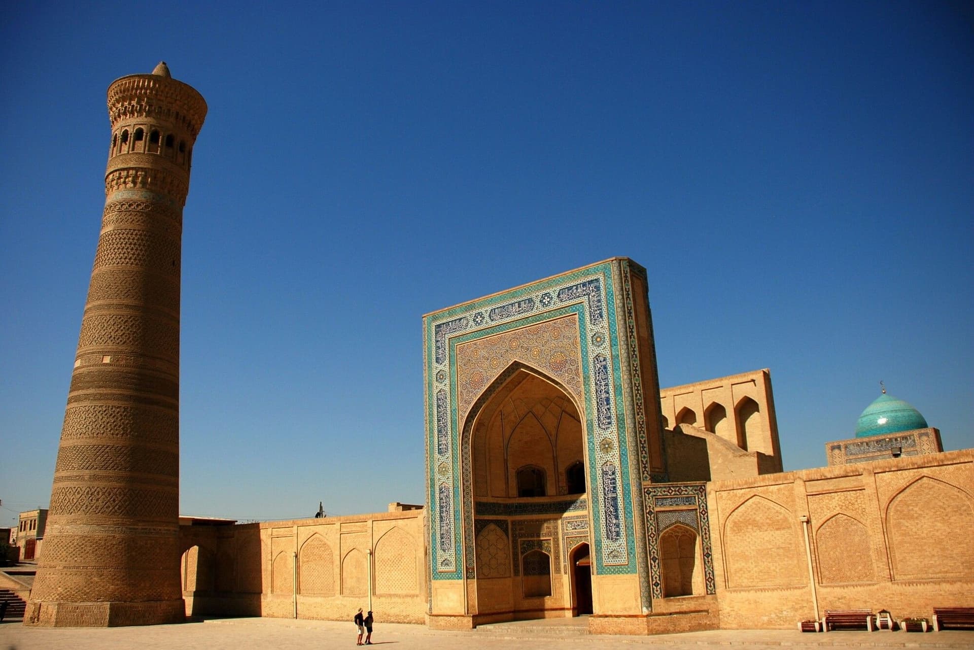 Boutique active culture tours in Uzbekistan