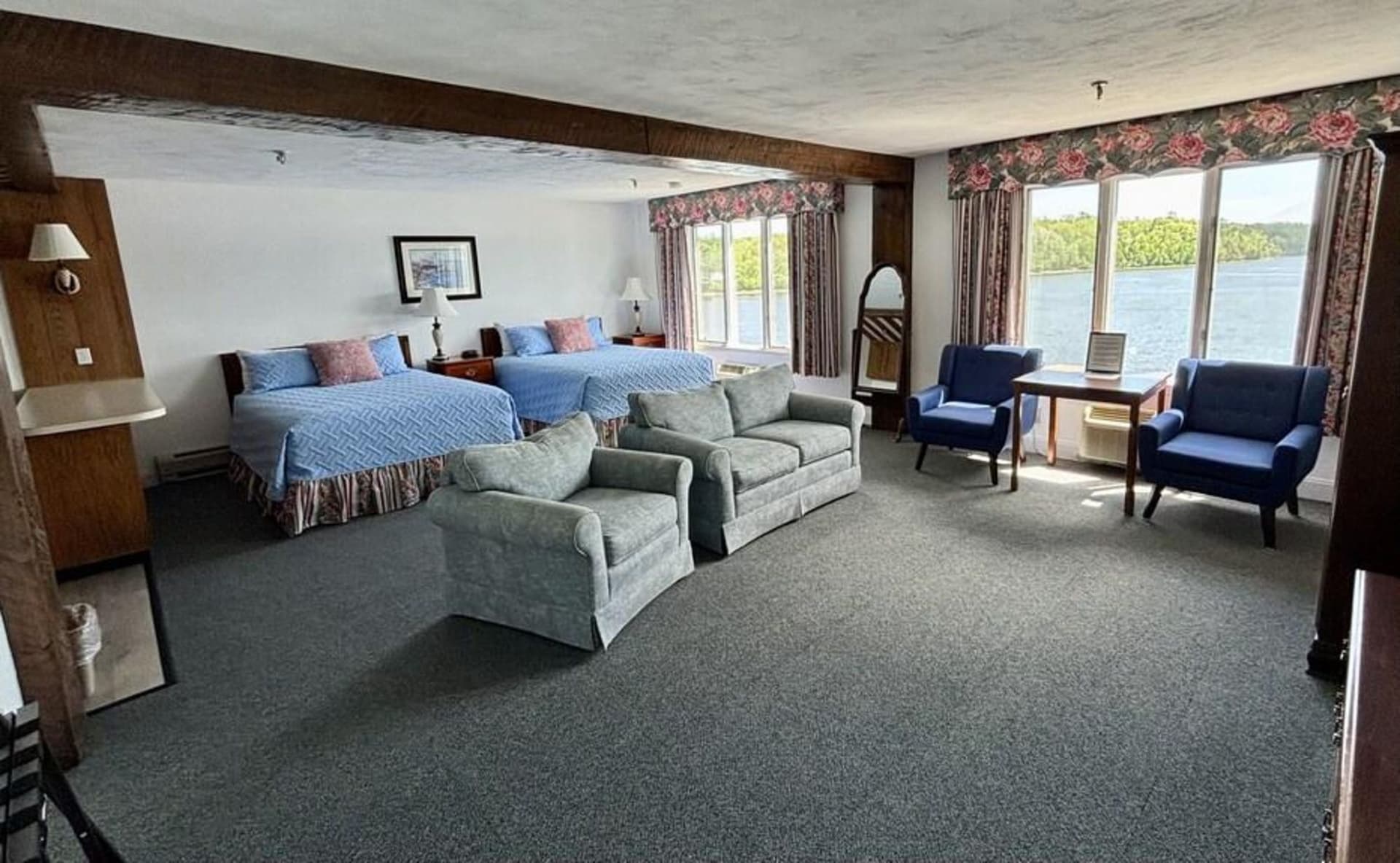 Fort Knox Park Inn, Bucksport