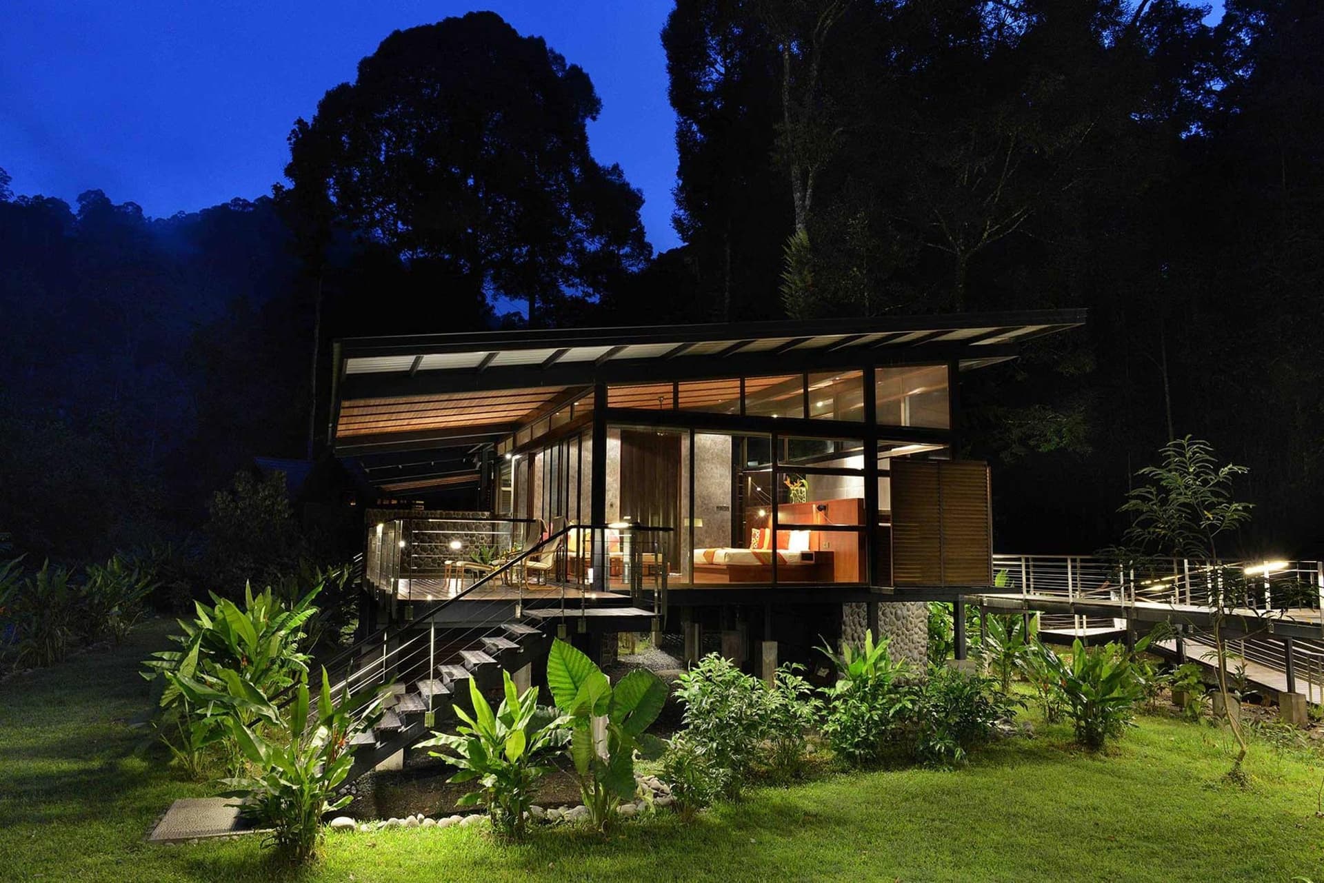 Borneo Rainforest Lodge