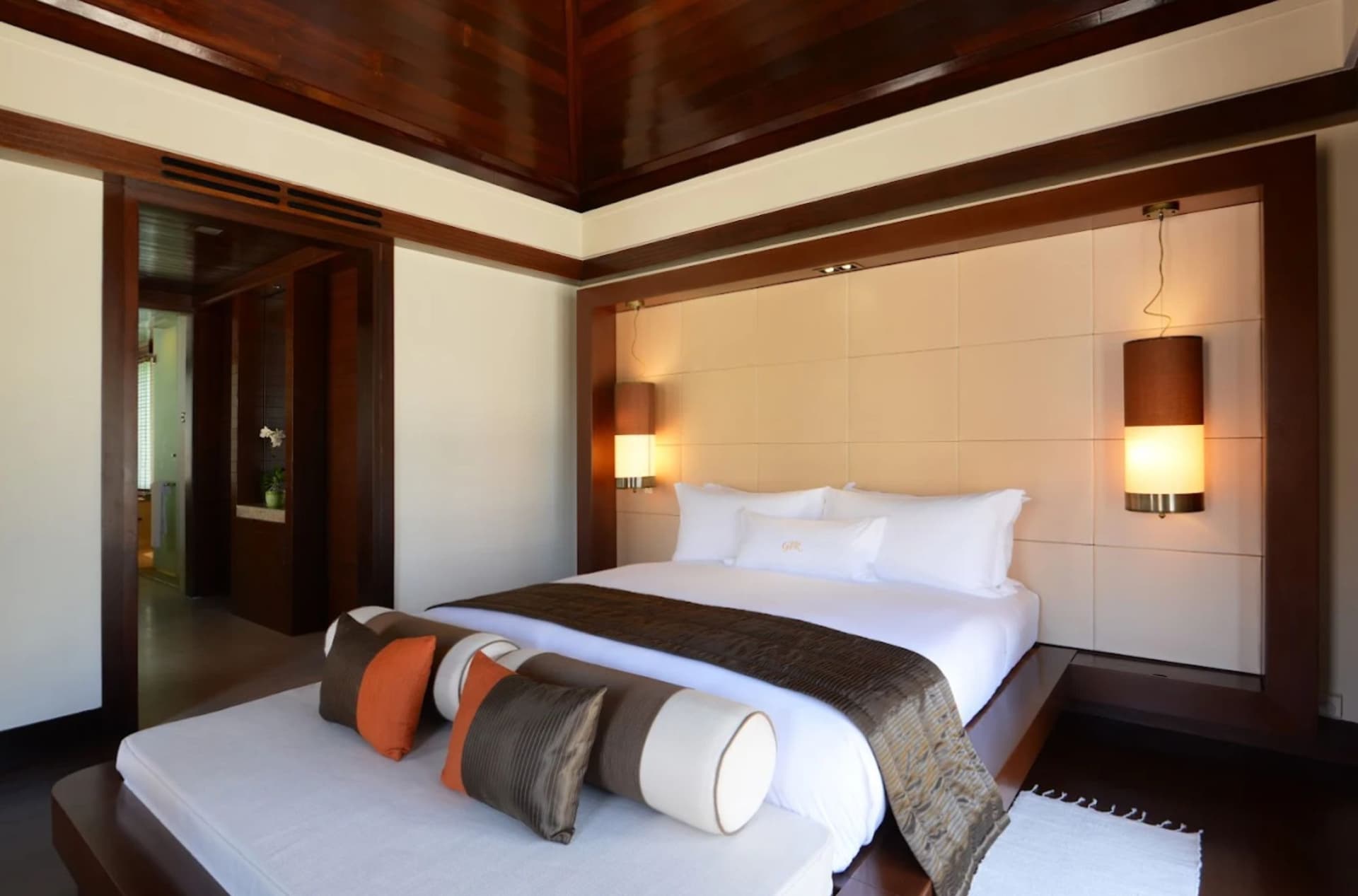 Gaya Island Resort (5 Star)