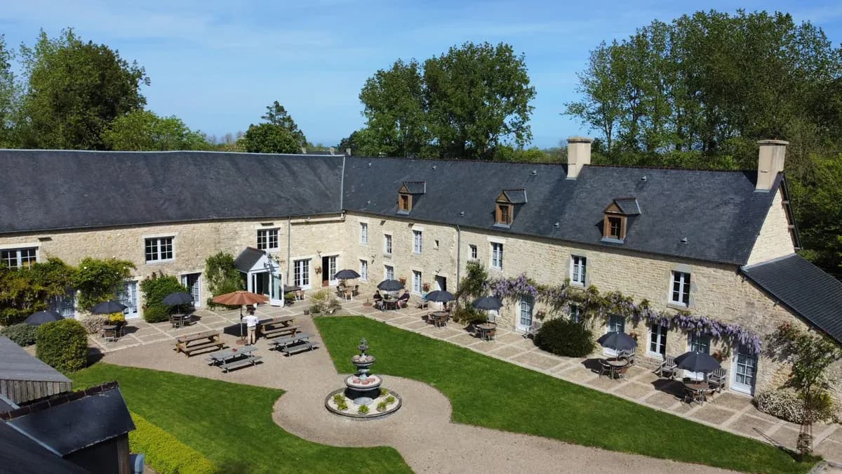 Hôtel Restaurant Le Grand Hard (Domaine Utah Beach) (4 Star)