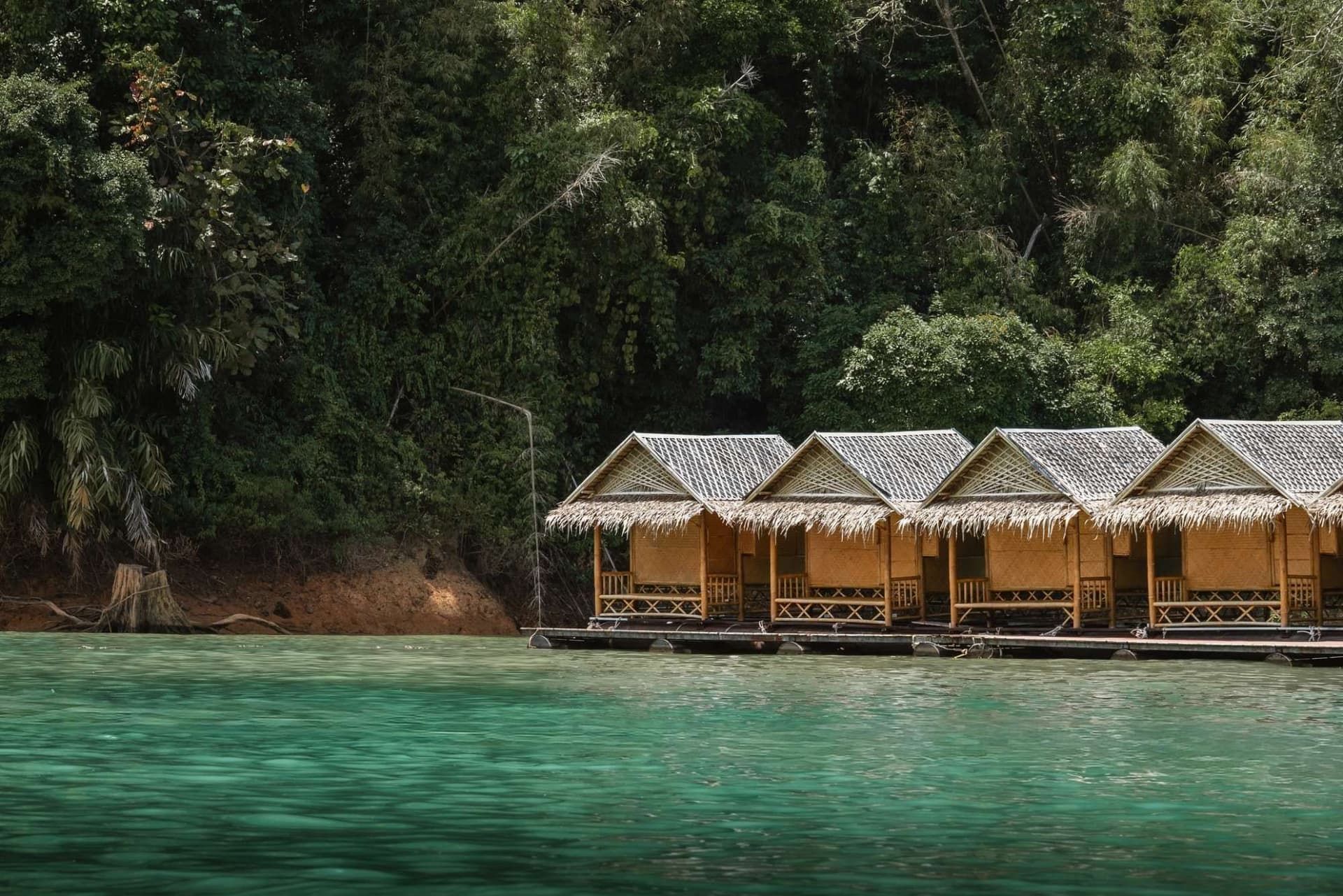 Floating Hotel Experience