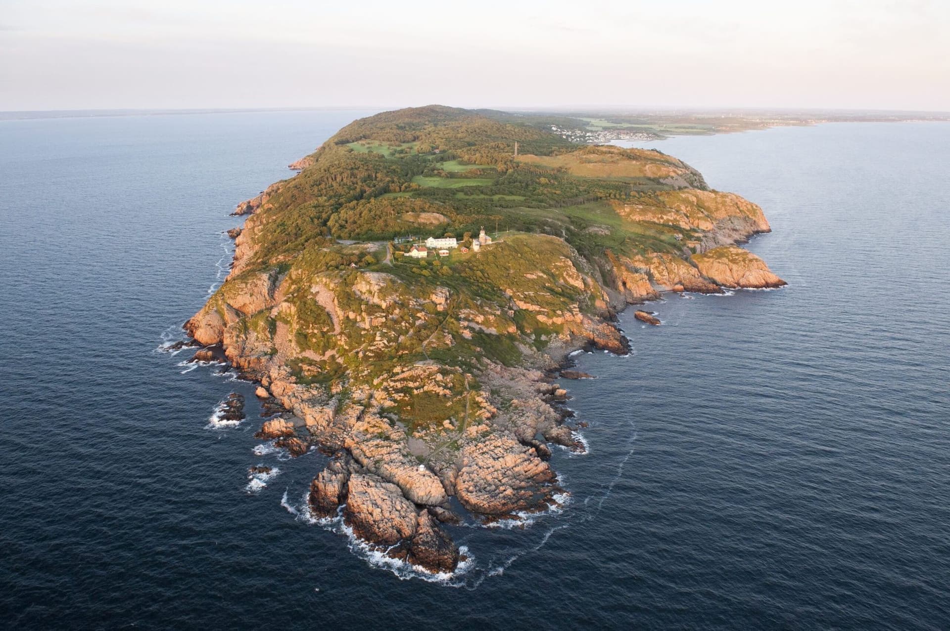 Kullen Peninsula and Dramatic Cliffs