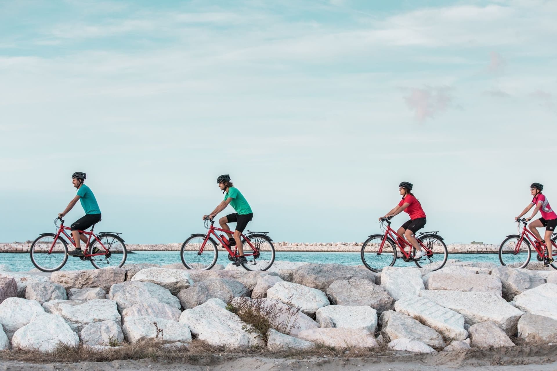 Cycle along the shores of Lake Garda