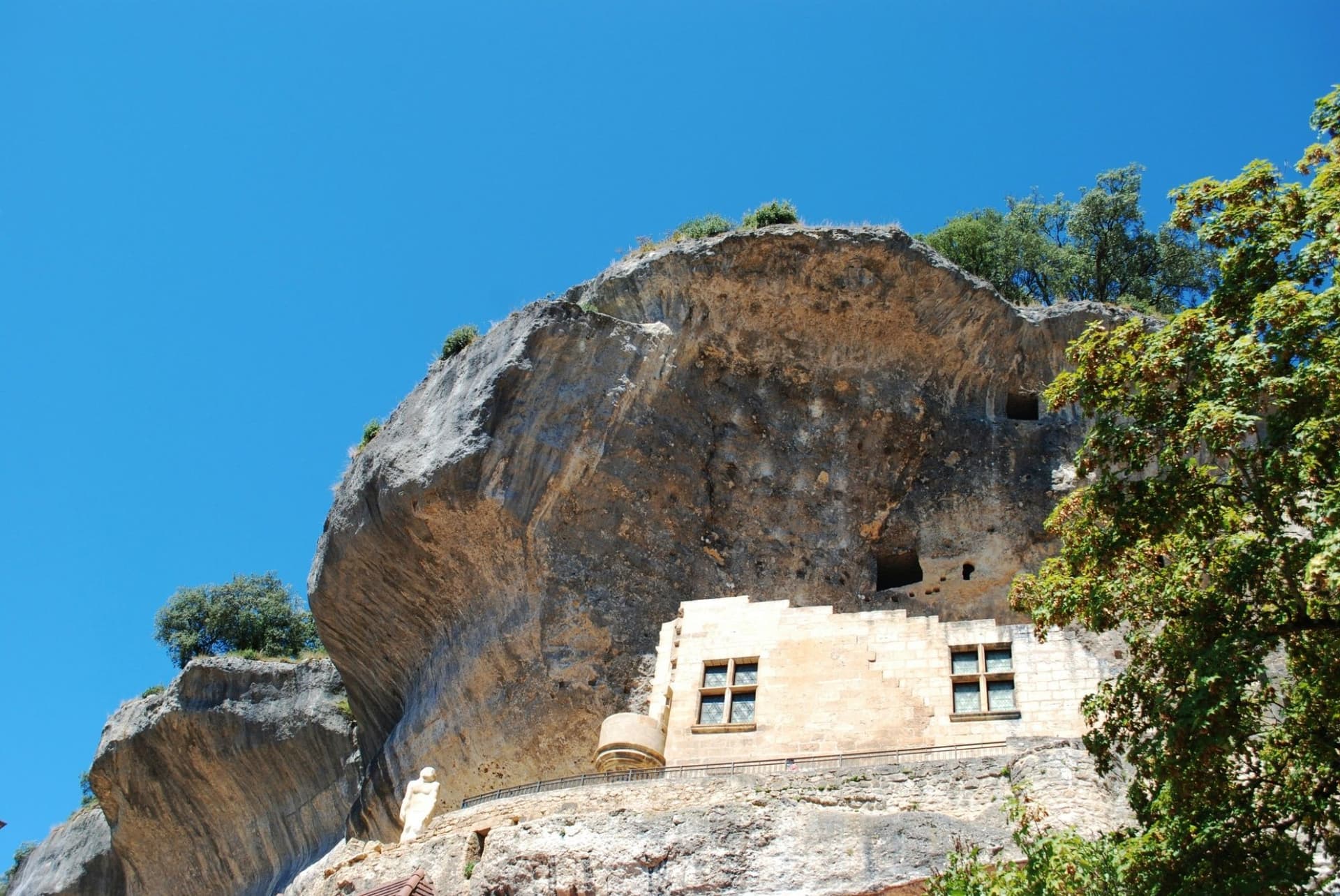Prehistoric Wonders & UNESCO Heritage