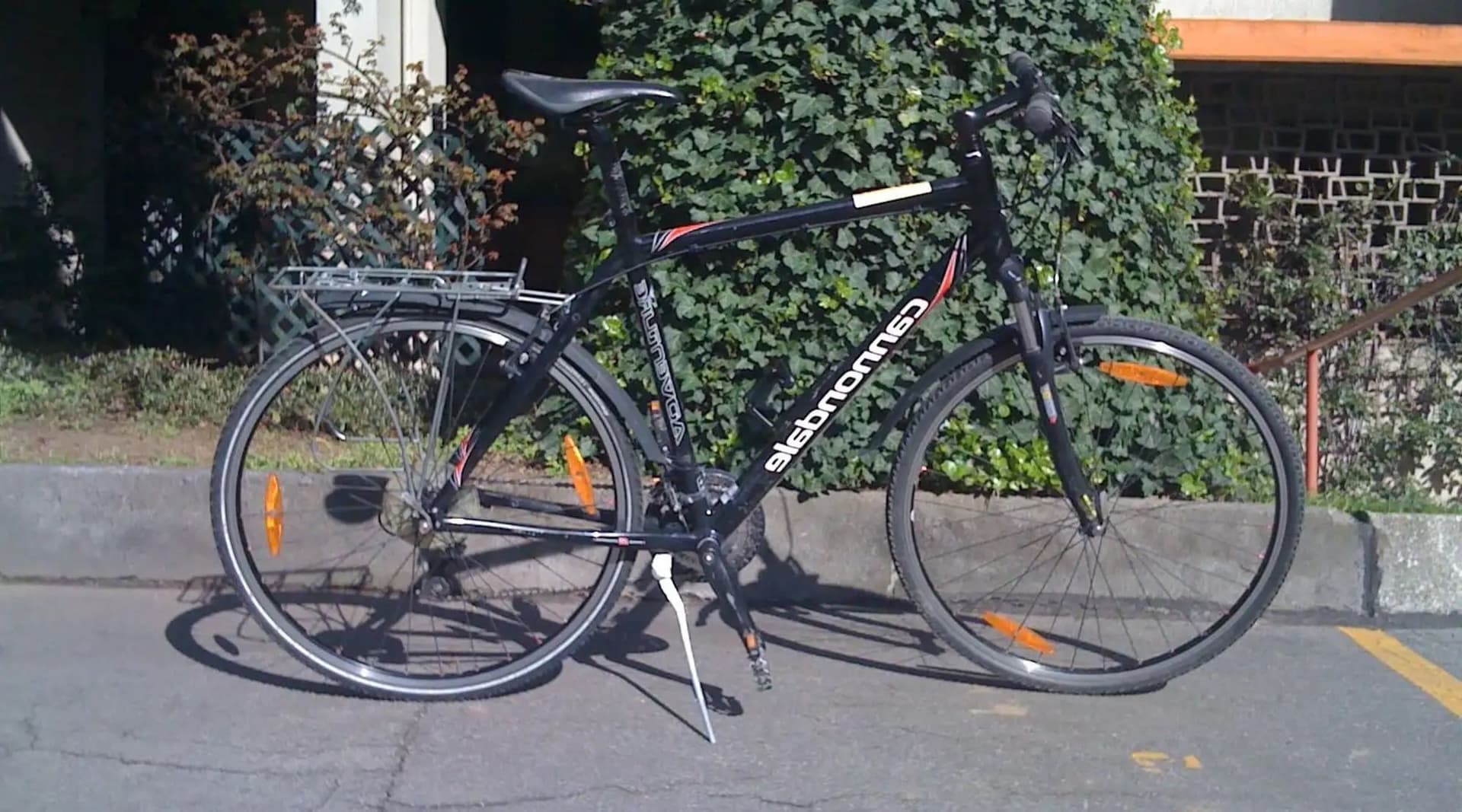 Cannondale Or Similar