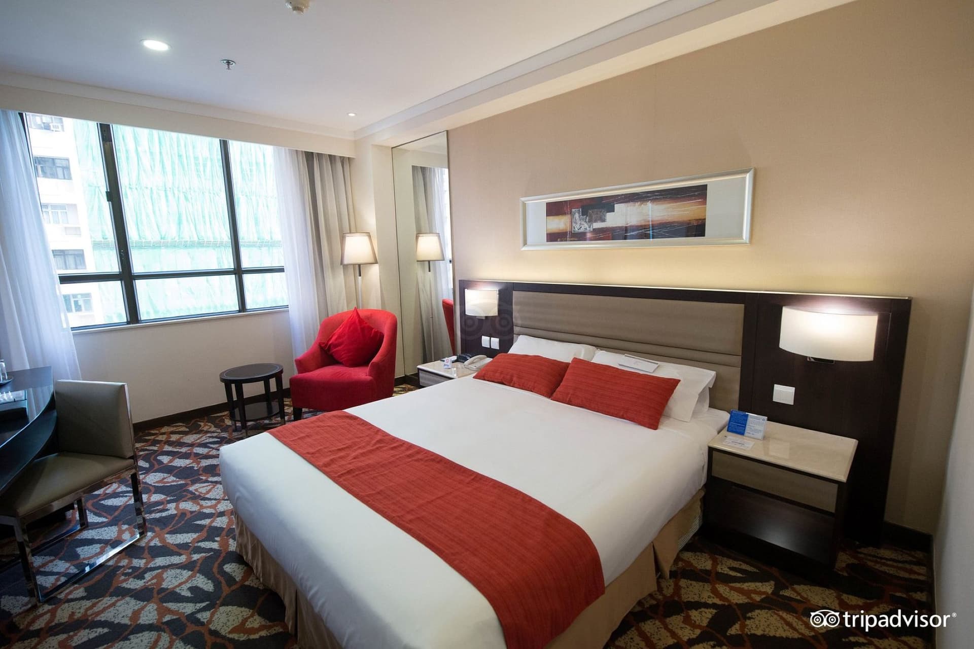 Metropark Hotel Kowloon (4-star)