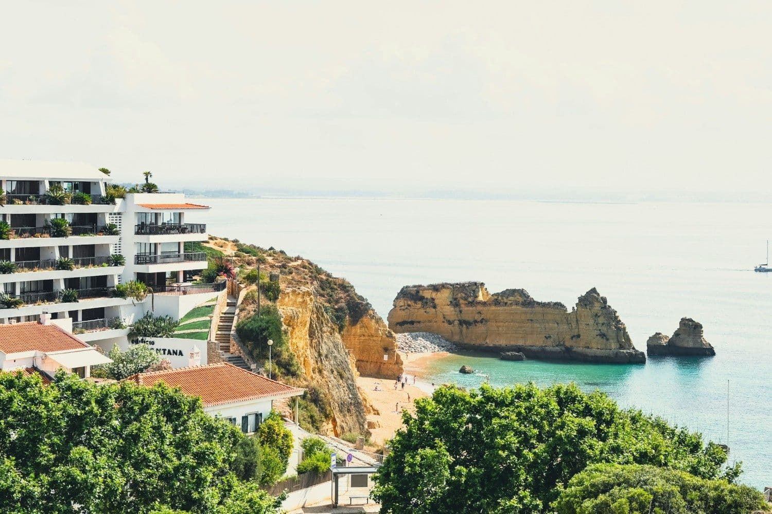 Discover Charming Coastal Towns