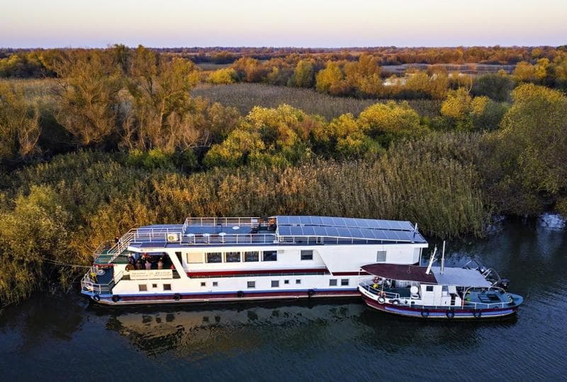 Your Floating Boat Hotel