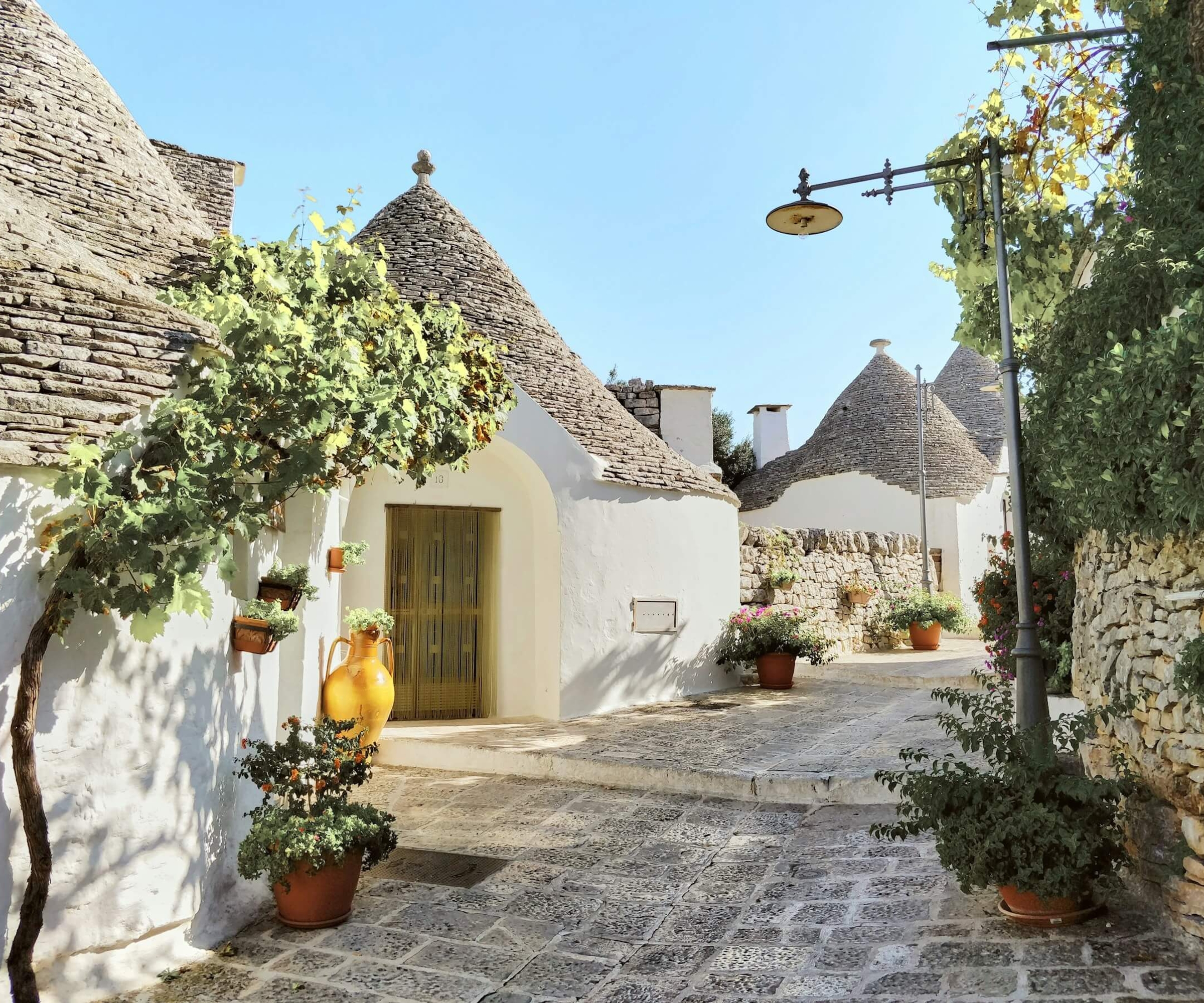 Puglia unsplash
