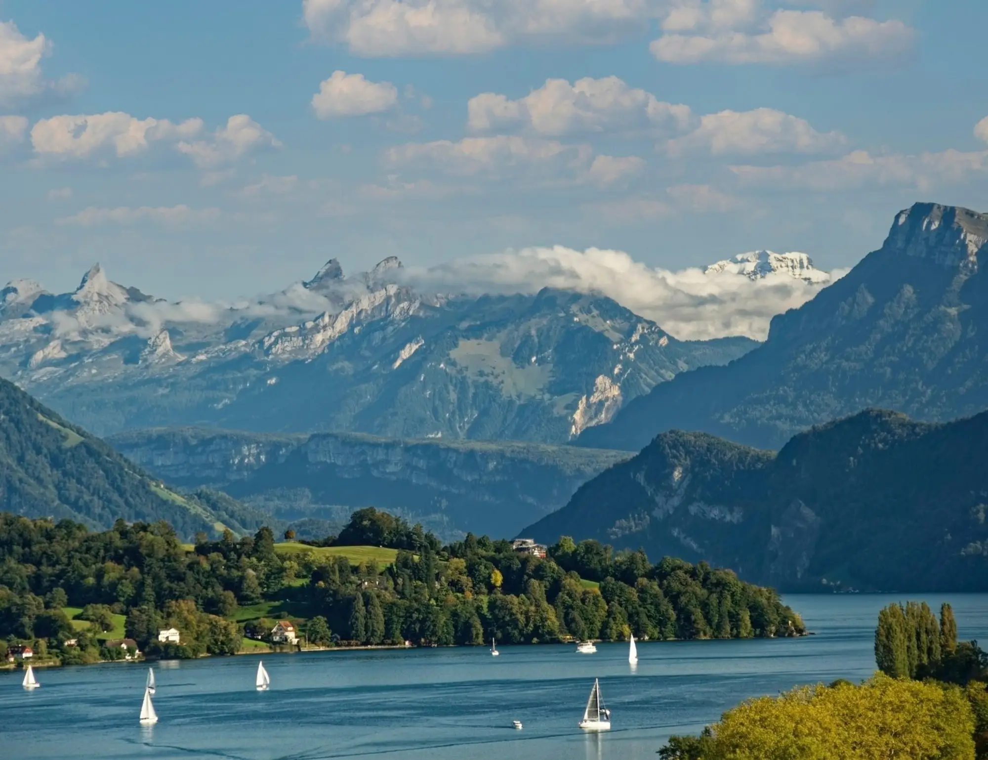 Lucerne Based in One Hotel Bike Tour