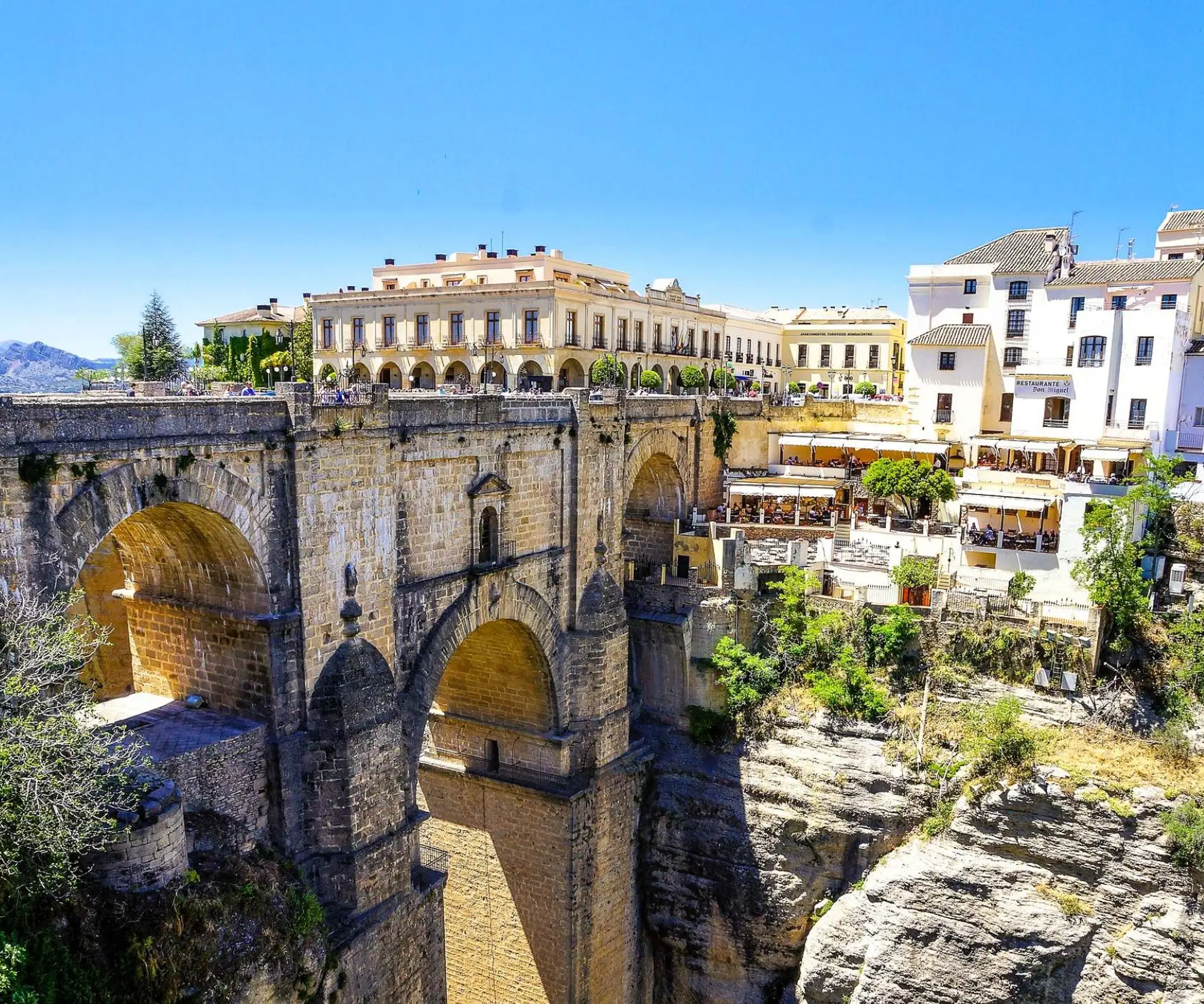 spain 4517574_1920