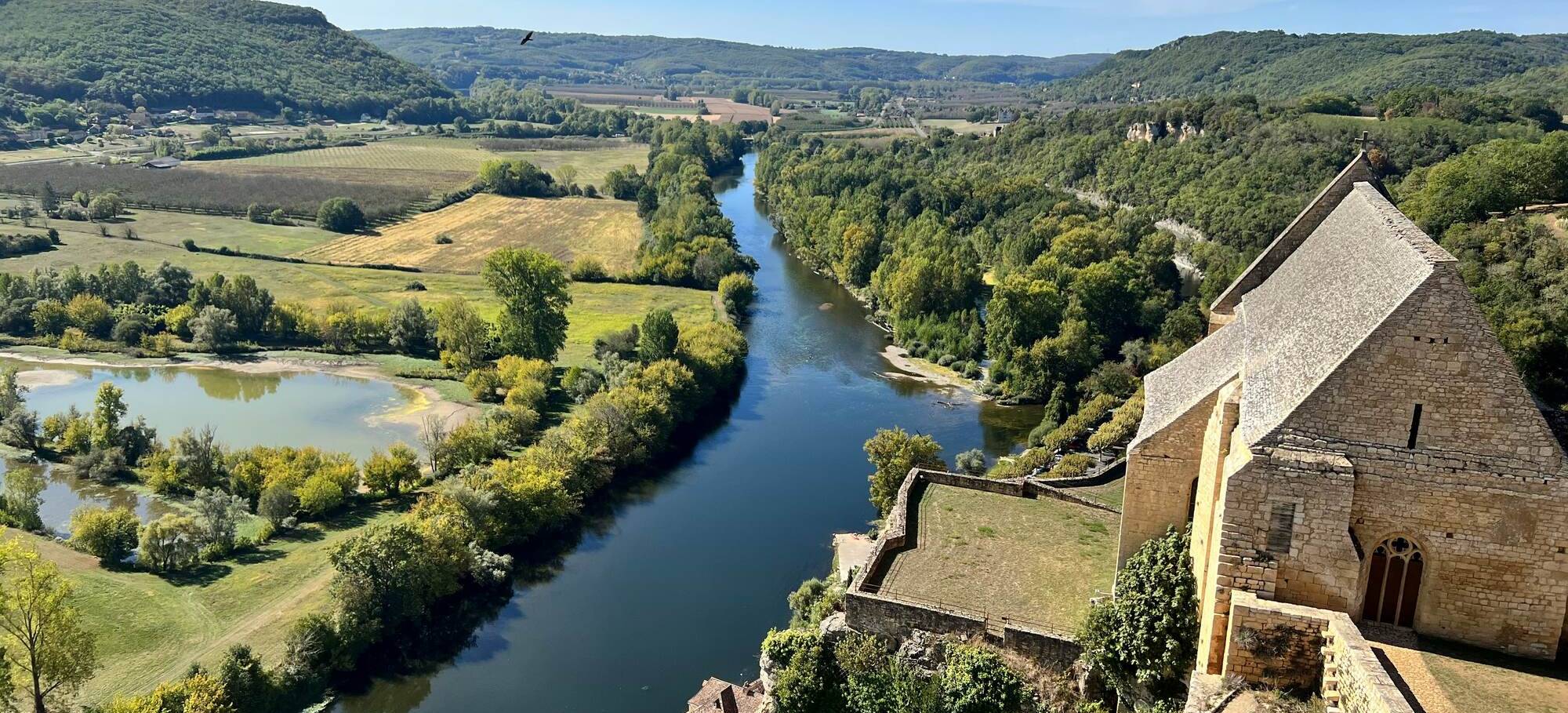 Dordogne river (1)